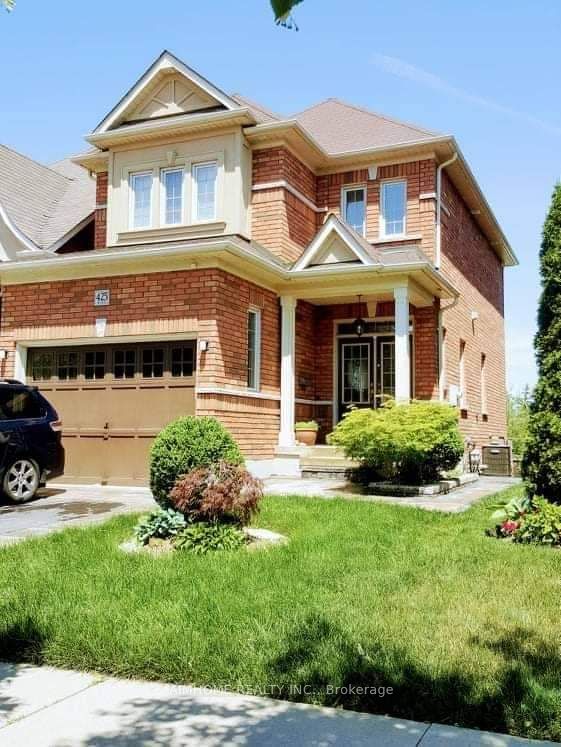 425 Harris Street, Whitby, ON L1N 0E7