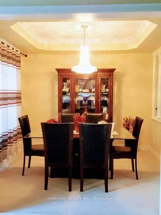 425 Harris Street, Whitby, ON L1N 0E7 photo 3