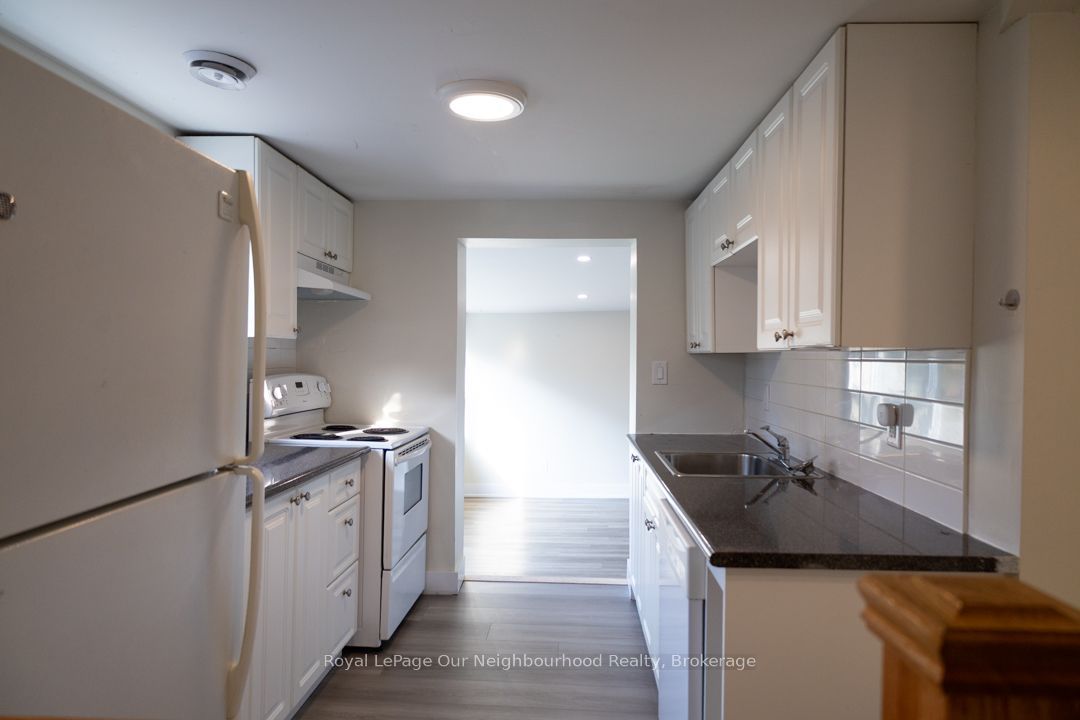 103 Ritson Road S Unit 3, Oshawa, ON L1H 5H1 photo 5