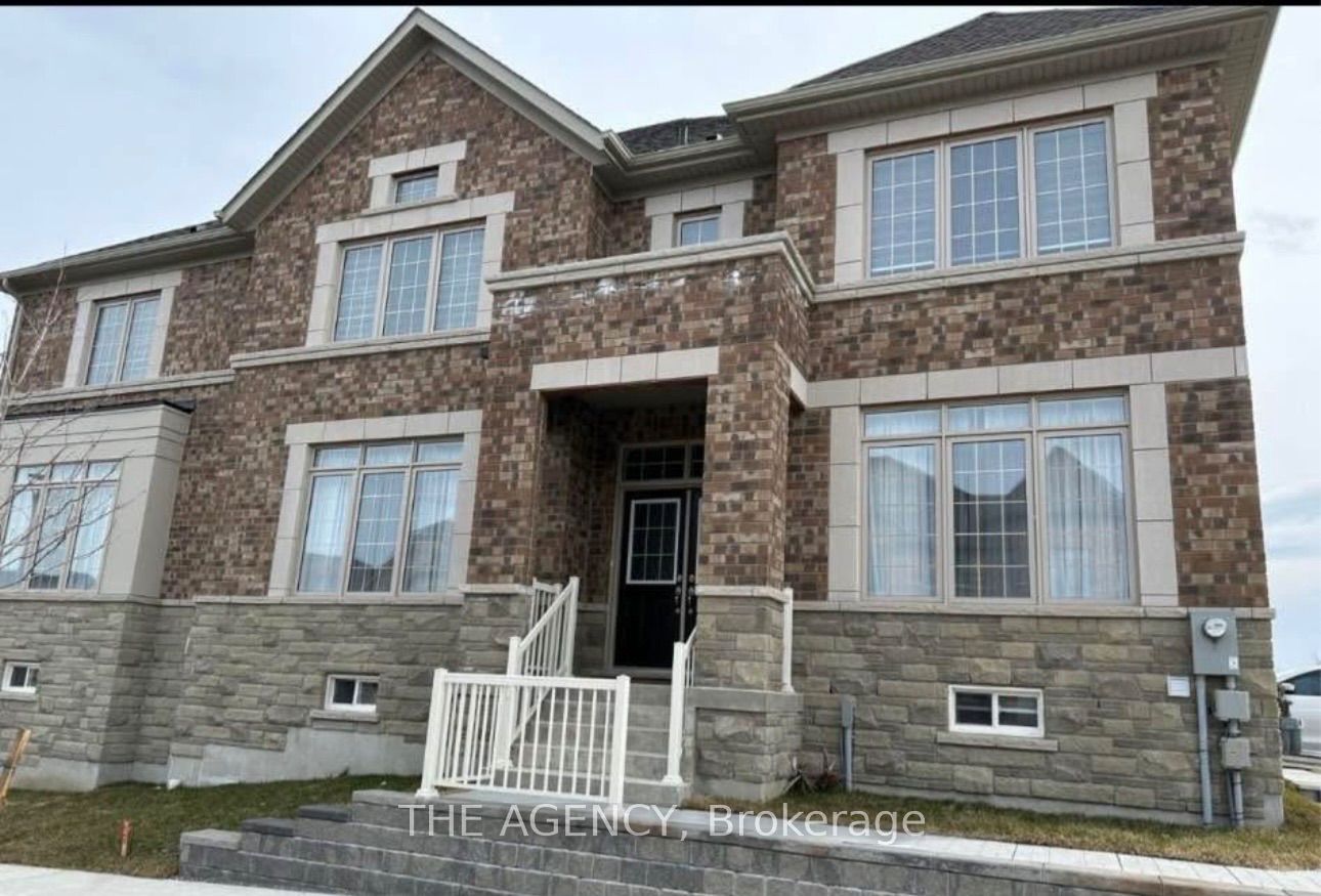 2407 Hibiscus Drive, Pickering, ON L1X 0H2