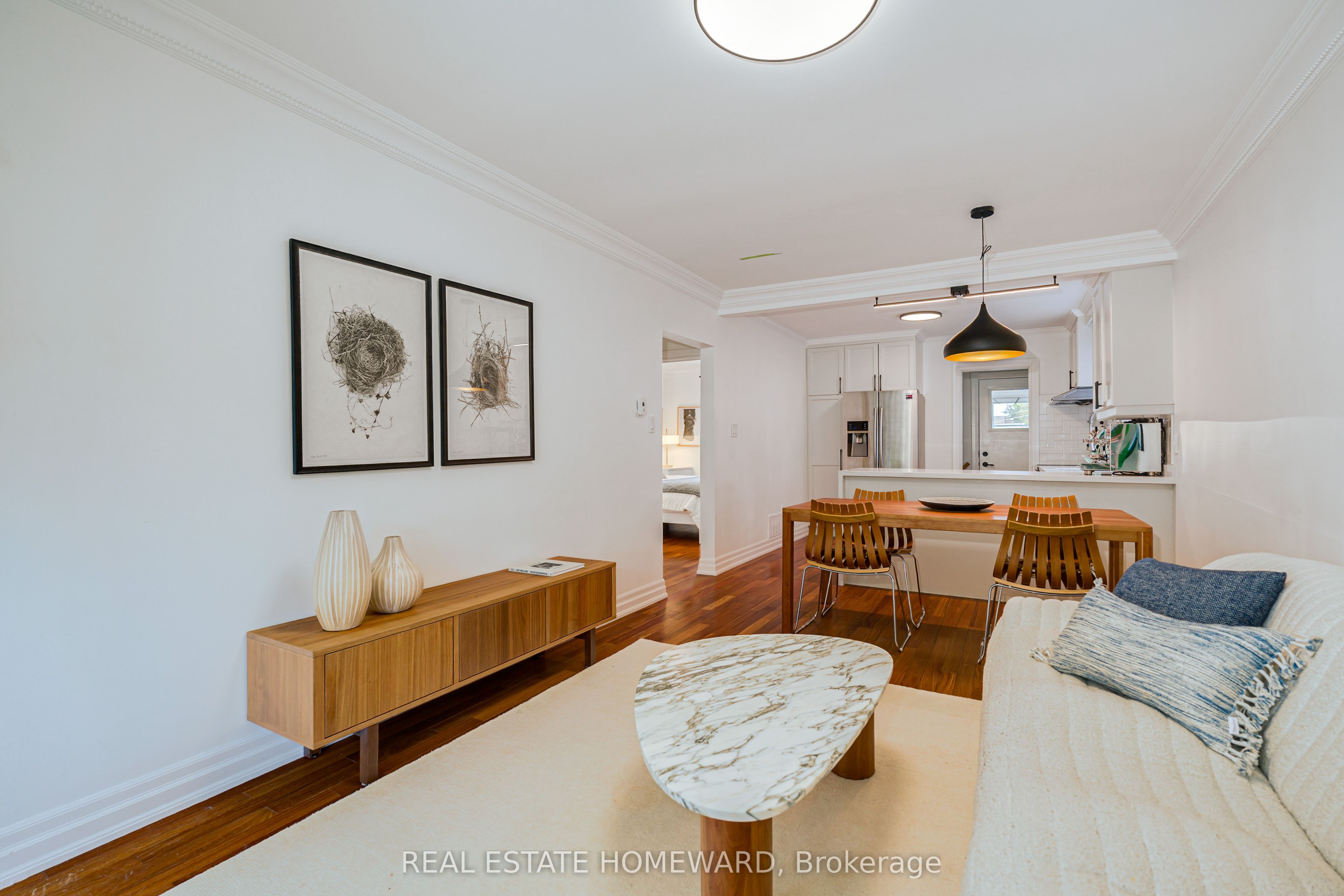 35 Memorial Park Avenue, Toronto, ON M4J 2J7 photo 5