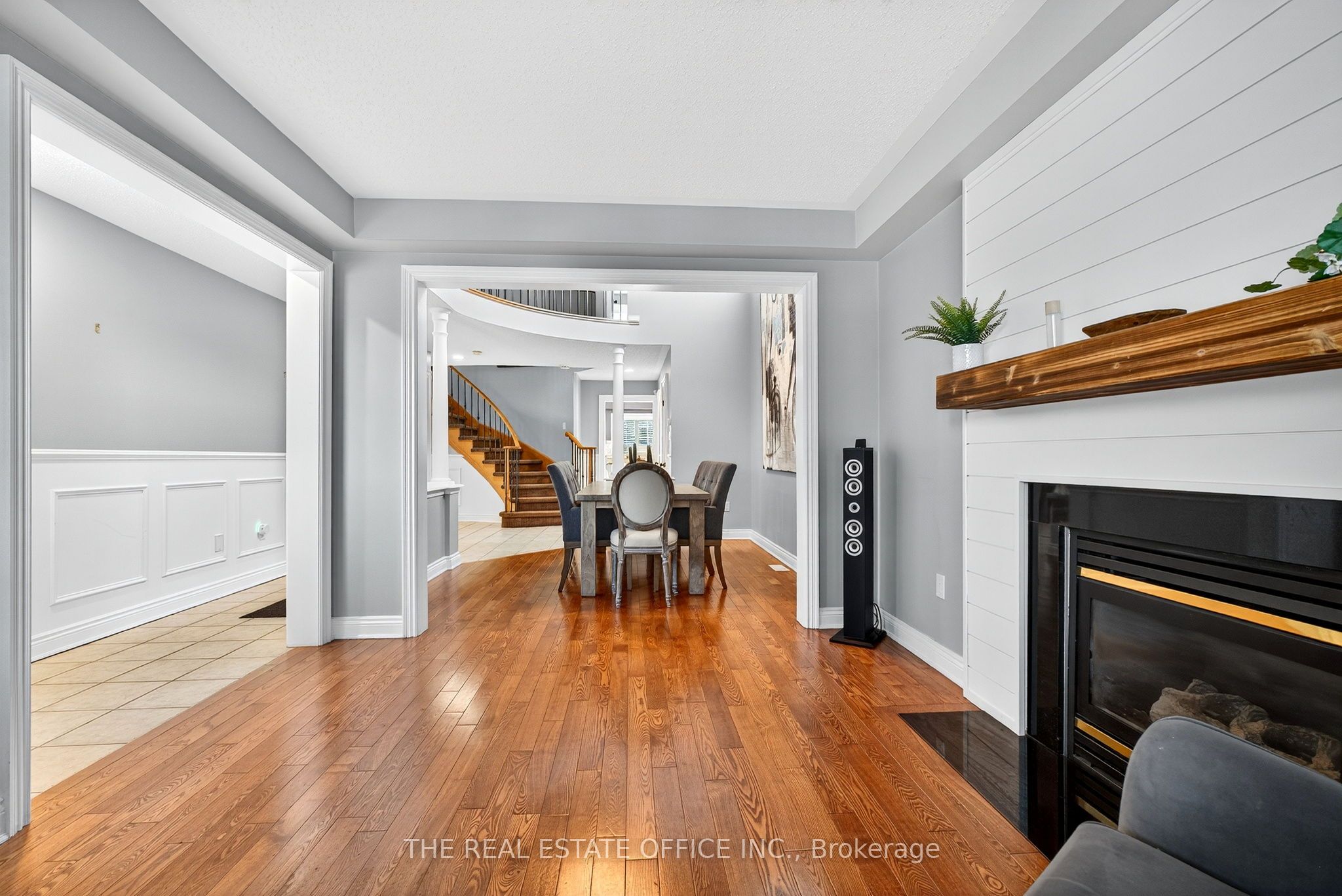 1772 Whitestone Court, Oshawa, ON L1K 2Z4 photo 4