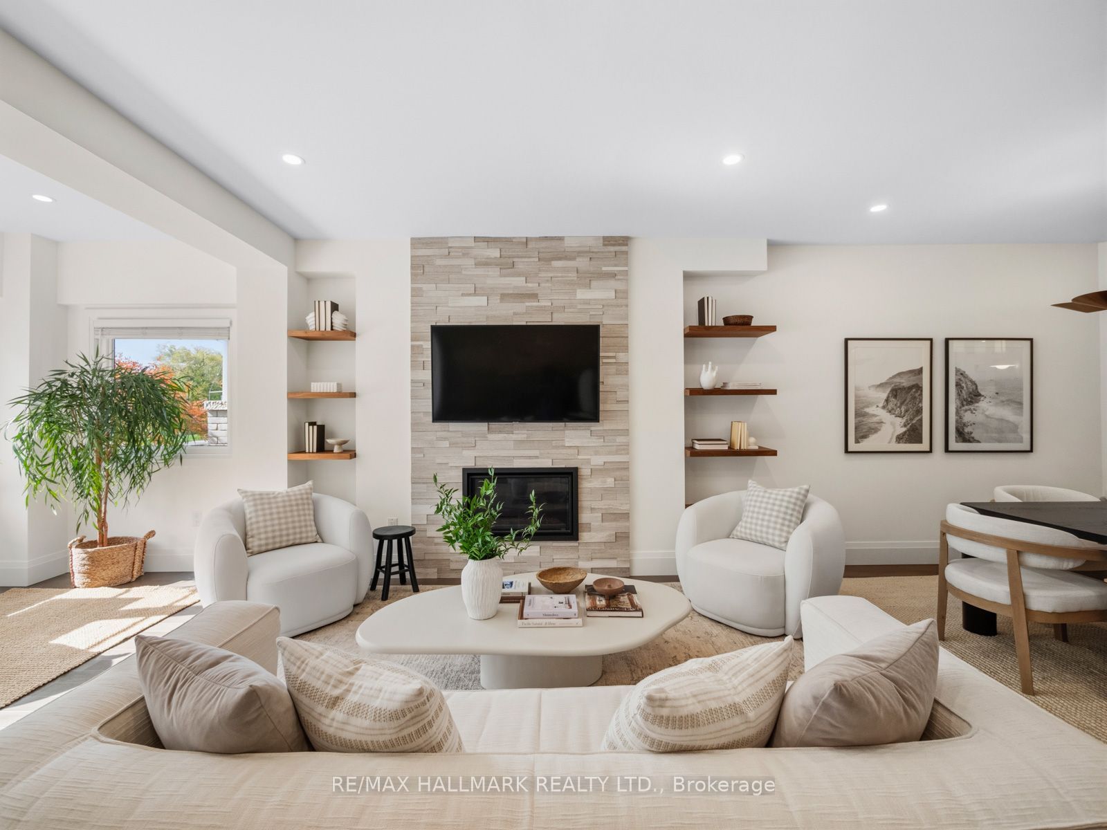 189 Greenwood Avenue, Toronto, ON M4L 2P8 photo 3