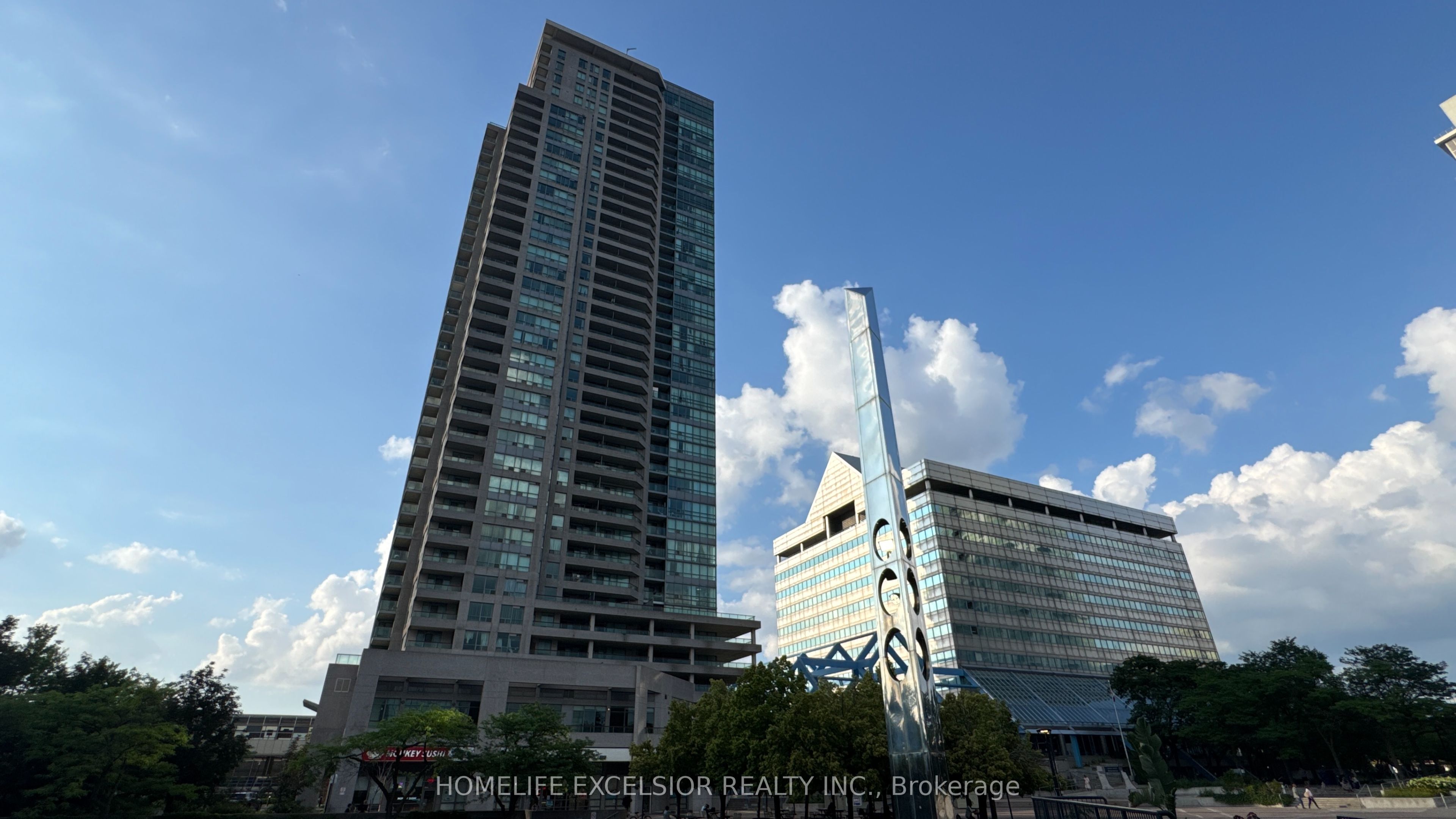 60 Brian Harrison Way 705, Toronto, ON M1P 5J5 photo 2