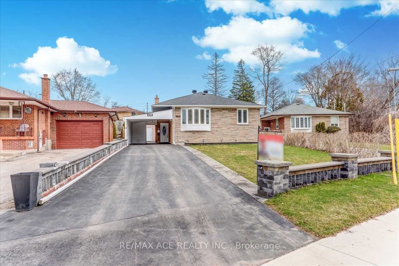 137 Janray Drive Bsmt, Toronto, ON M1G 1Y8