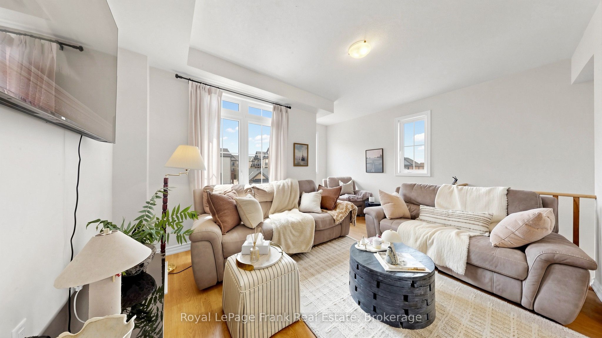 139 Senay Circle, Clarington, ON L1E 0G9 photo 4