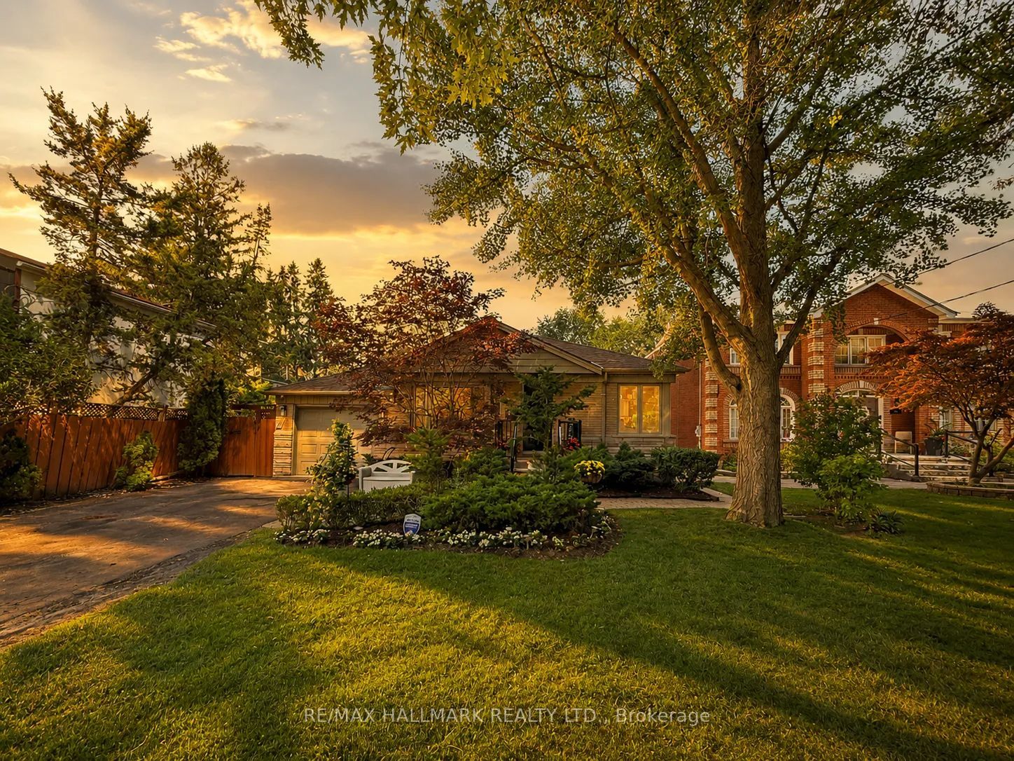 52 Colonel Danforth Trail, Toronto, ON M1C 1R1