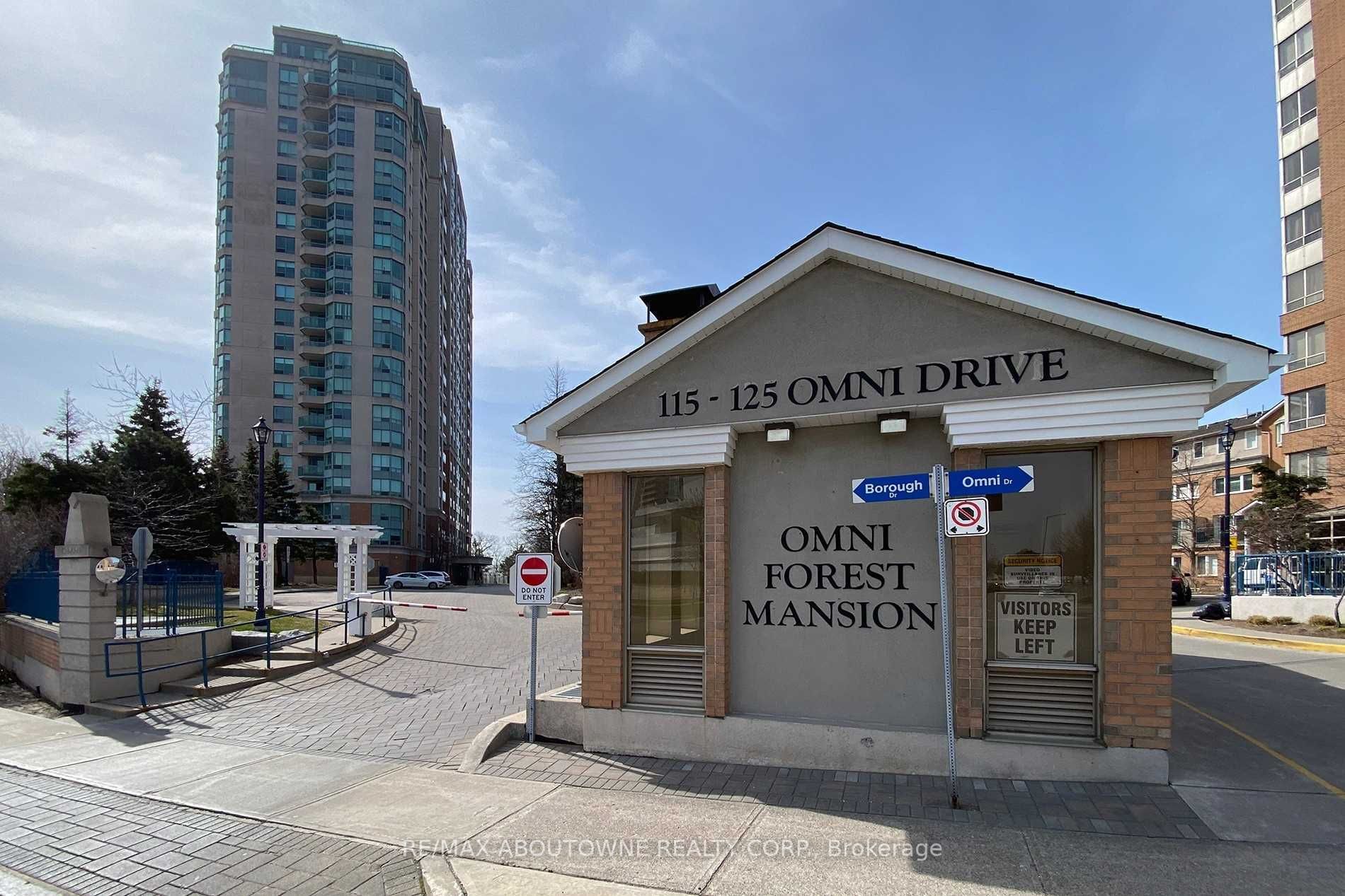 125 Omni Drive PH39, Toronto, ON M1P 5A9 photo 2