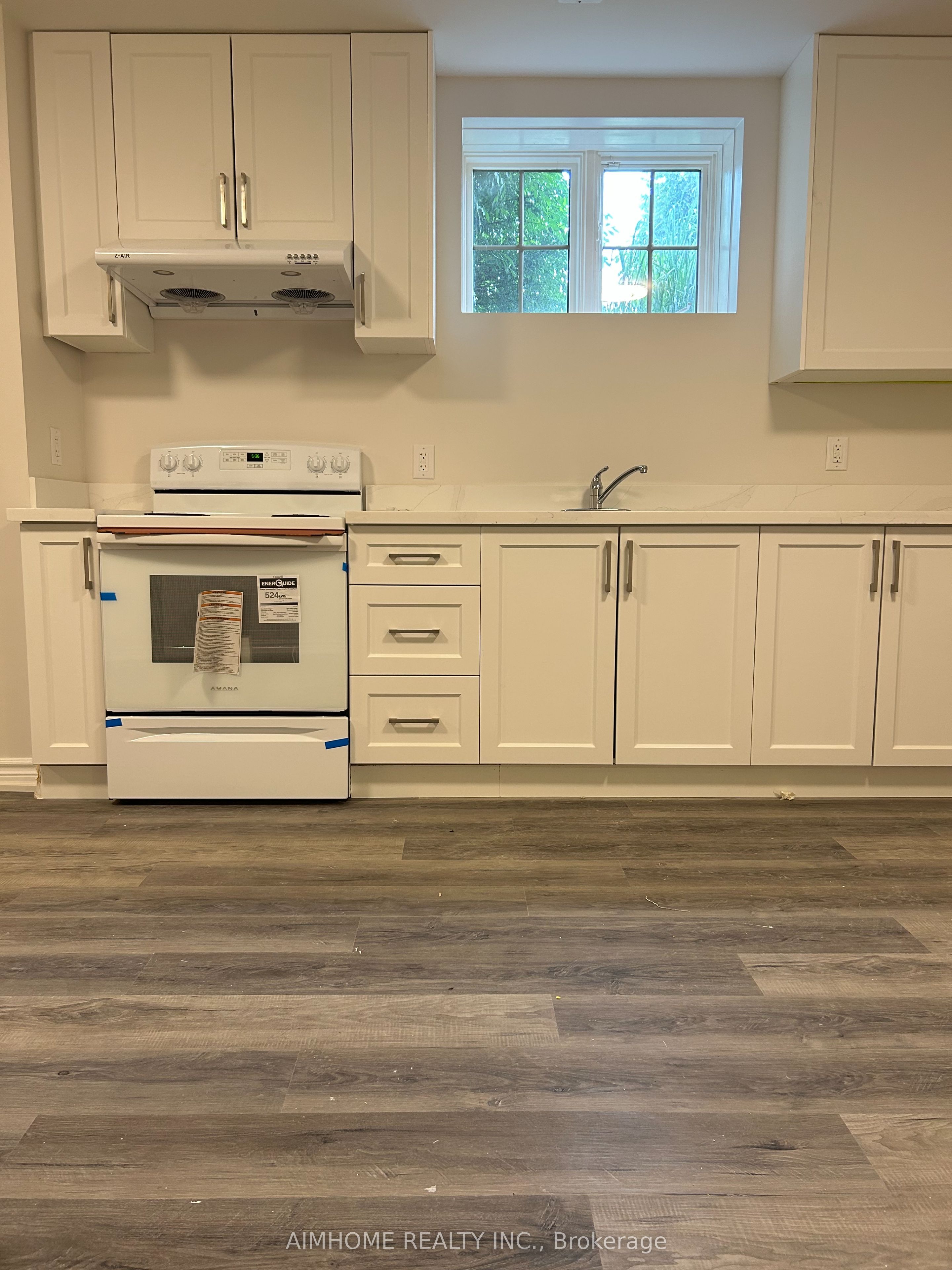 27 Maple Edge Lane LegBsmt, Whitby, ON L1R 2N1 photo 5