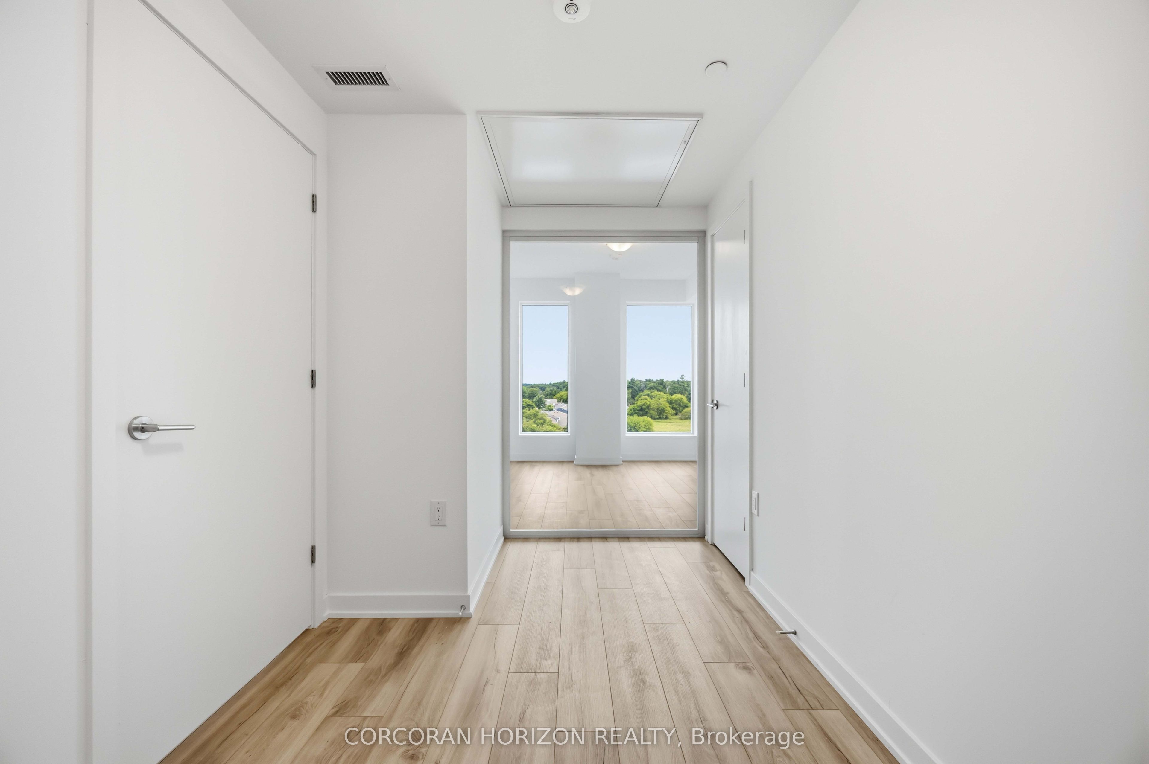 7439 Kingston Road 602, Toronto, ON M1B 0G1 photo 5