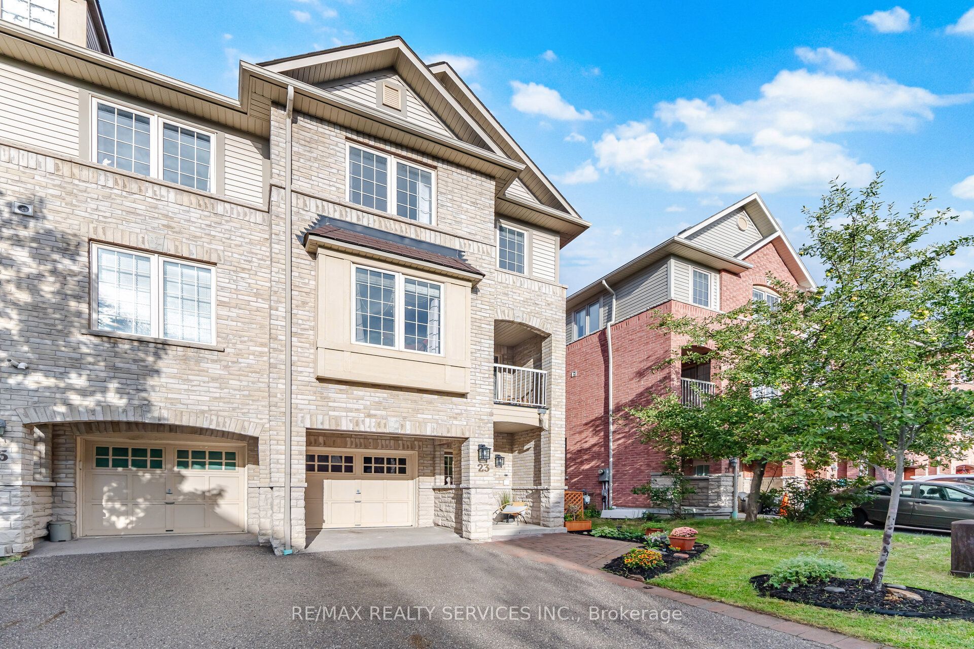 23 Clowes Street, Ajax, ON L1Z 0K9 photo 5