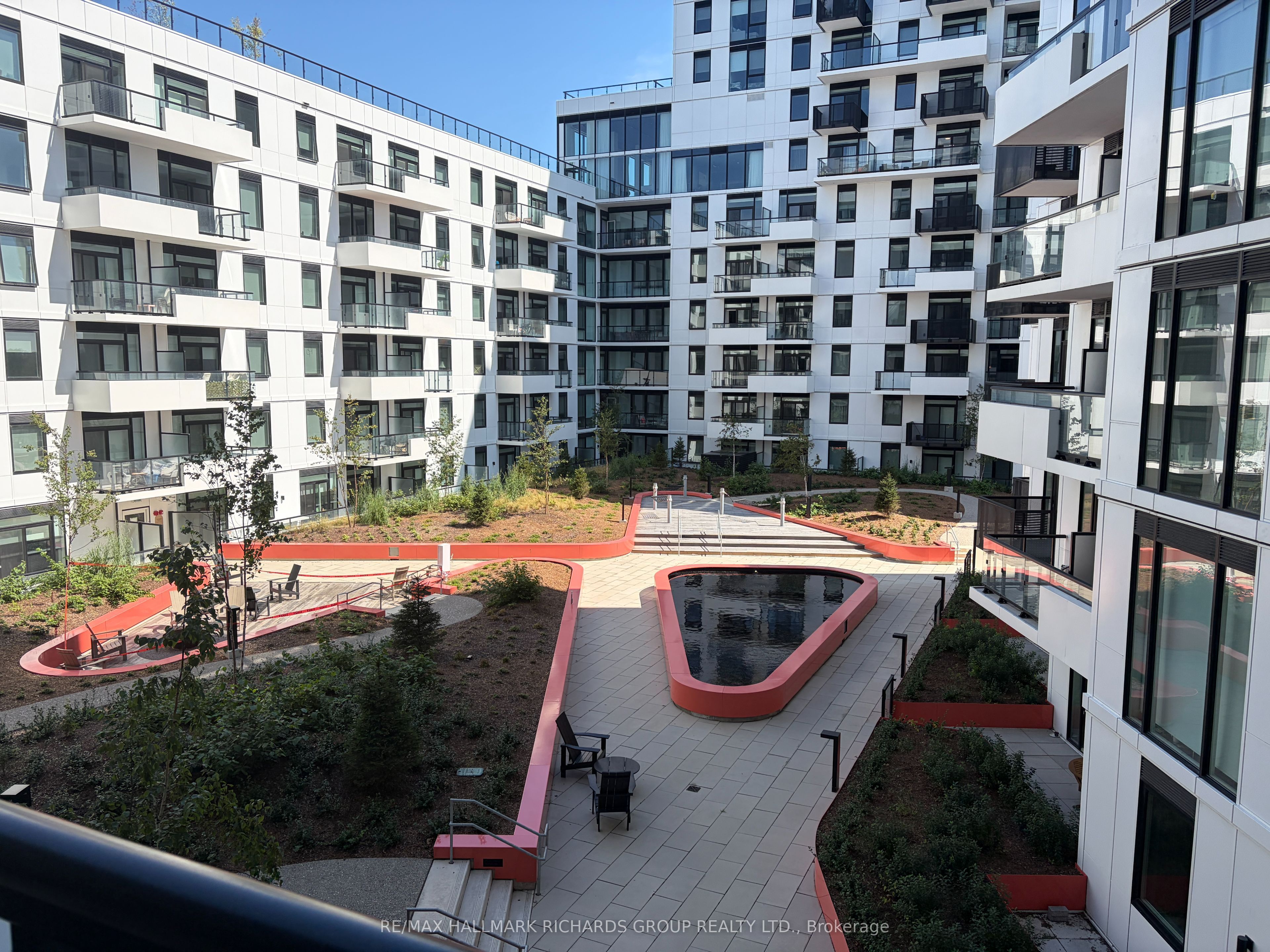 1050 Eastern Avenue 535, Toronto, ON M4L 0B7