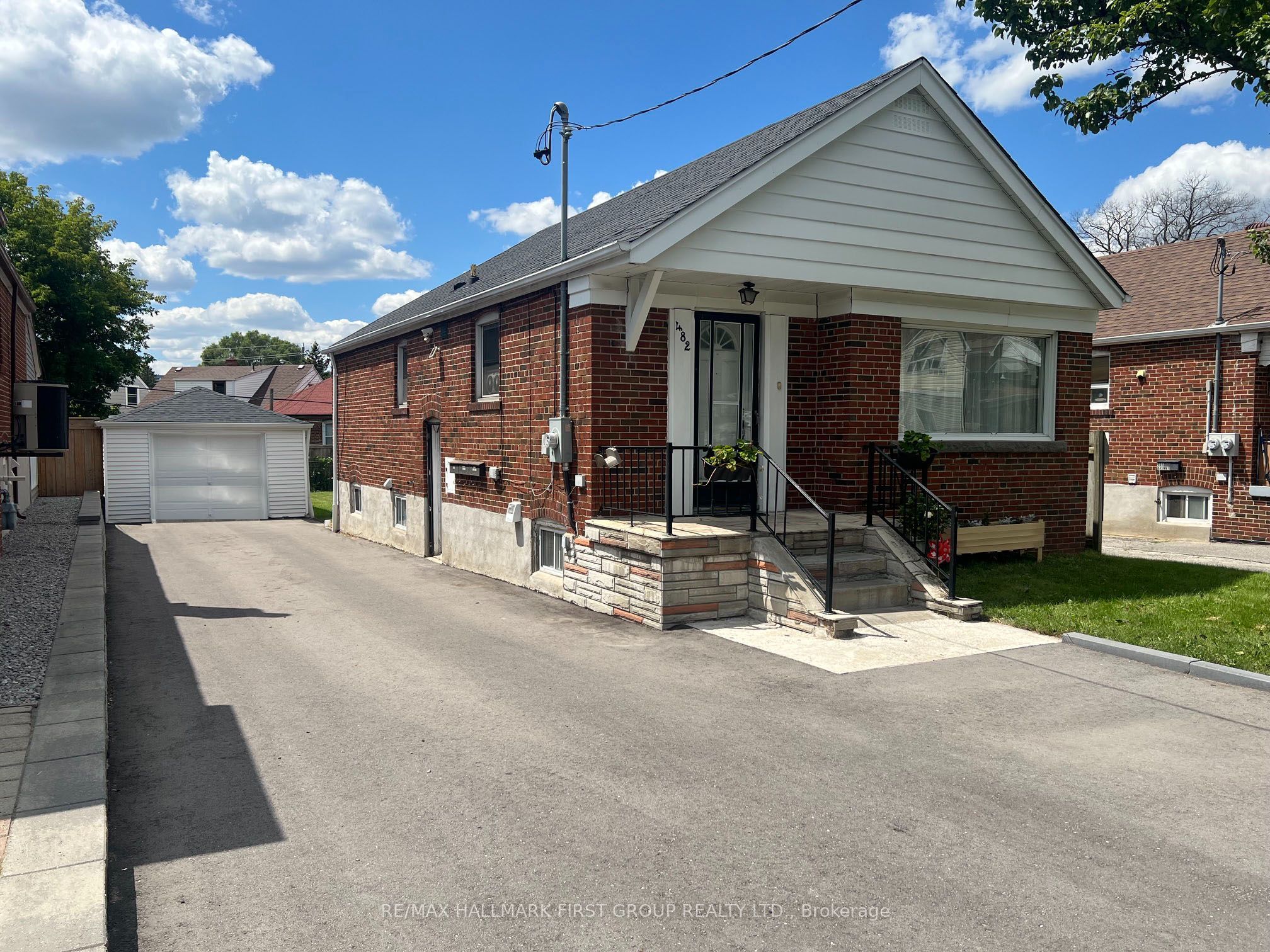 482 Warden Avenue, Toronto, ON M1L 3Z1 photo 2