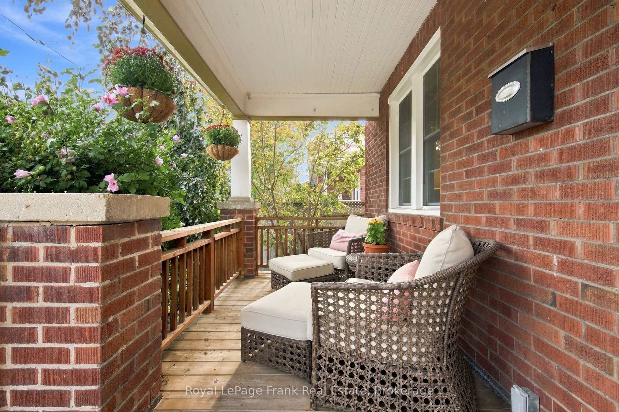 44 Mclaughlin Boulevard, Oshawa, ON L1G 2N9 photo 3