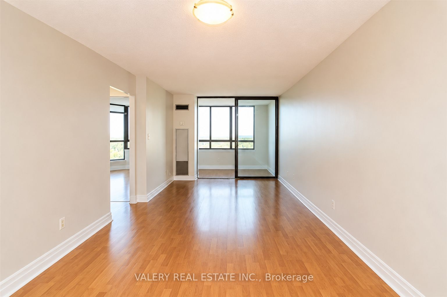 75 Bamburgh Circle 1816, Toronto, ON M1W 3W1 photo 3