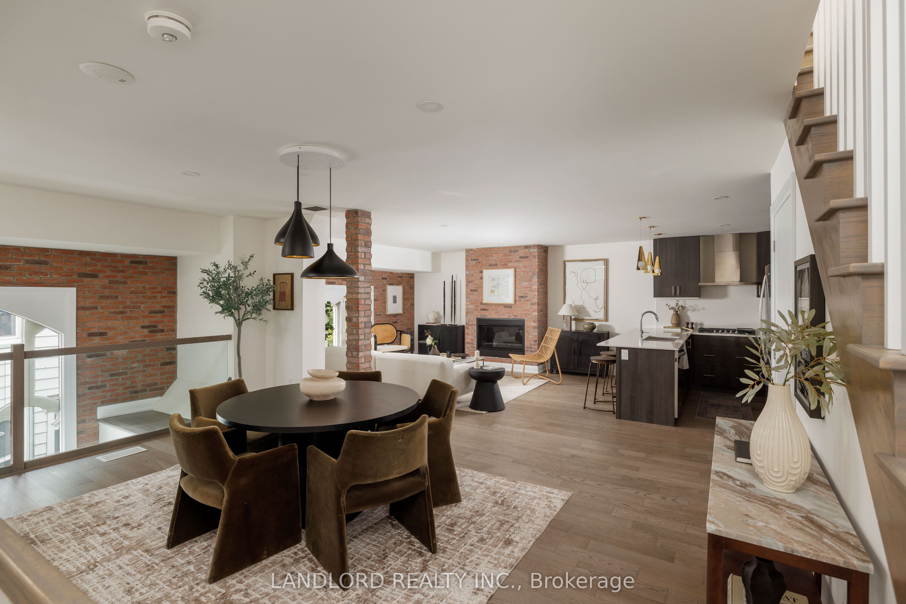 175 Jones Avenue 2, Toronto, ON M4M 3A2