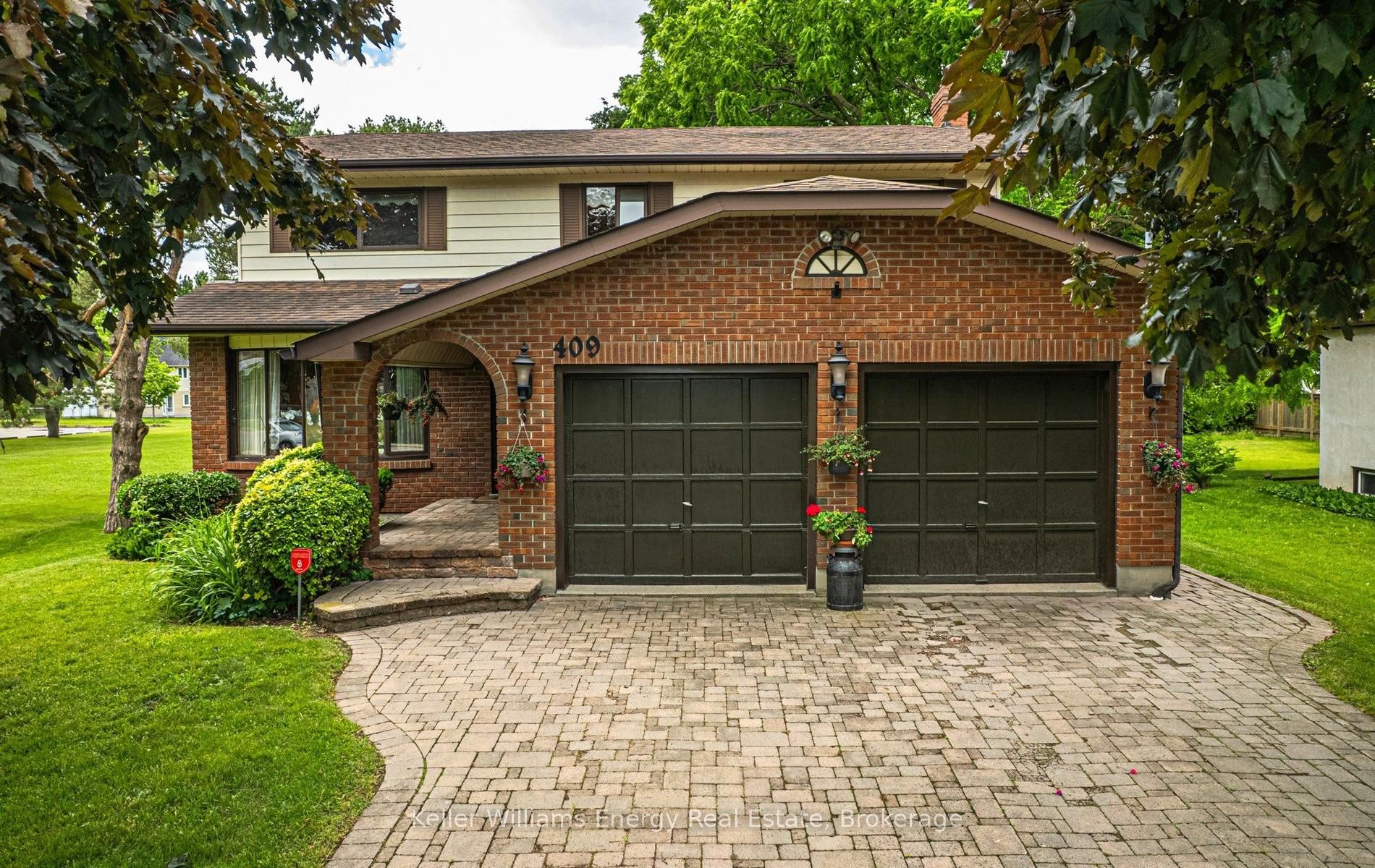 409 Gilbert Street E, Whitby, ON L1N 1R6 photo 4