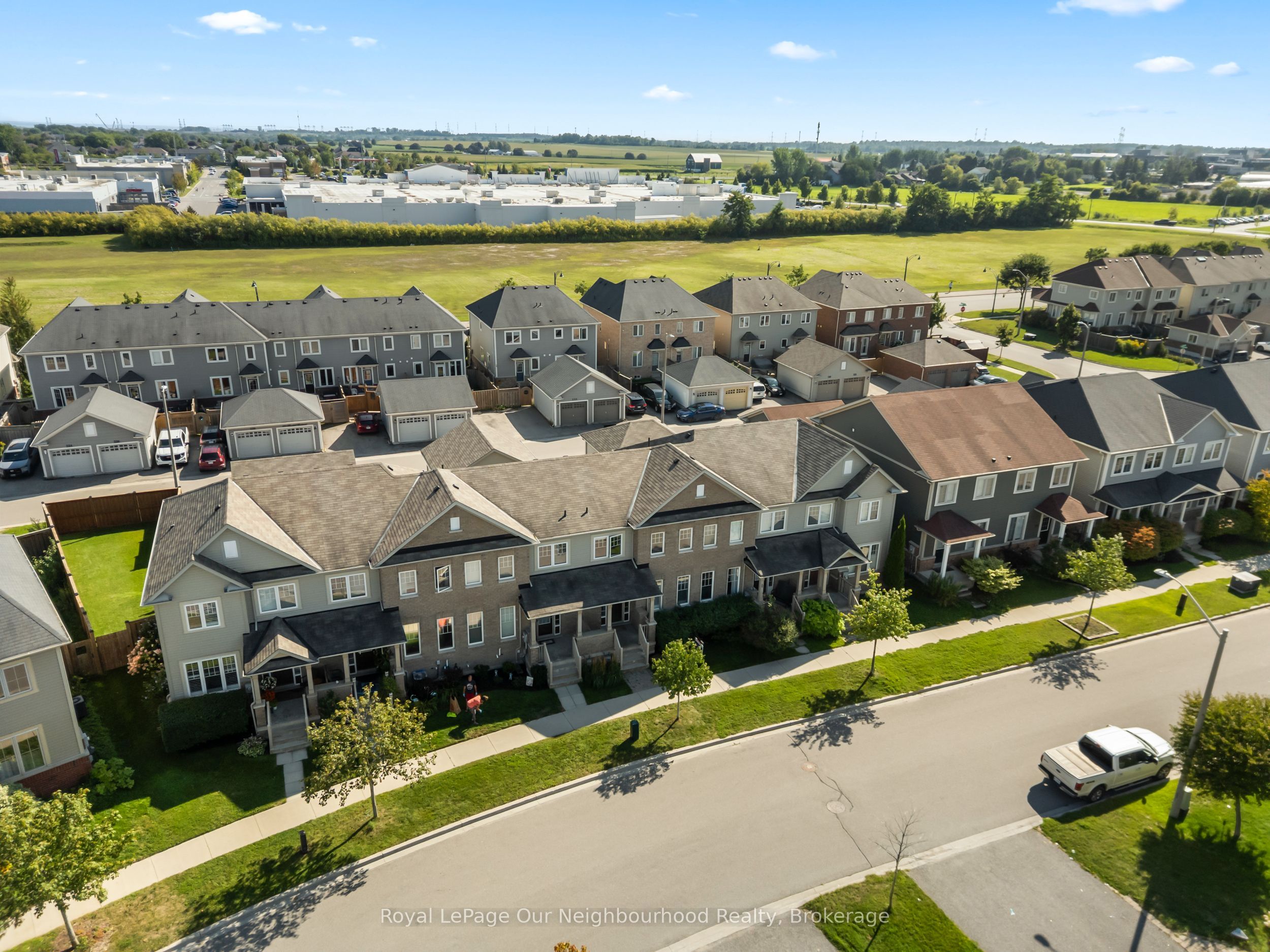 83 Ted Miller Crescent, Clarington, ON L1C 0M4 photo 4
