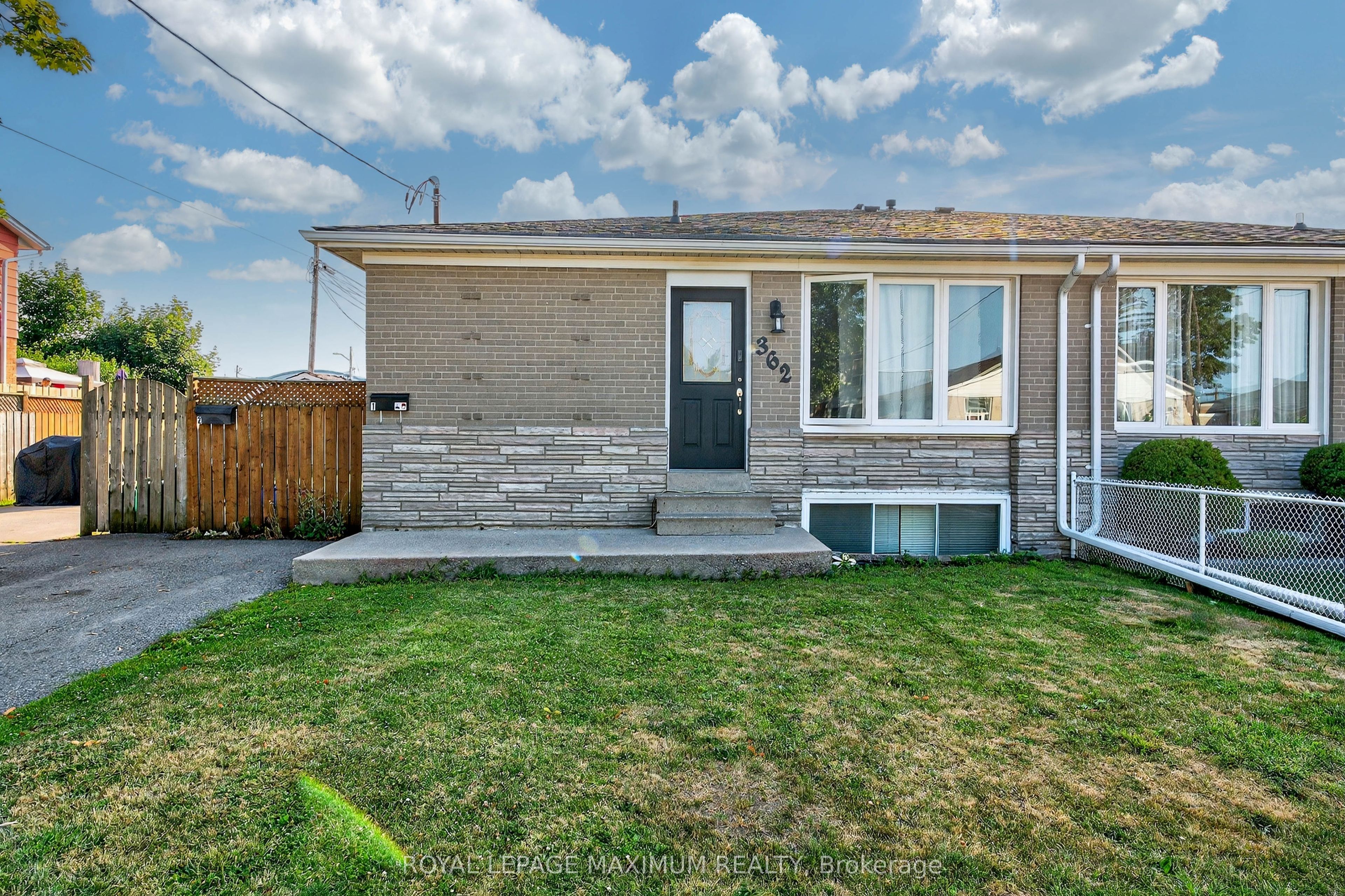 362 Rosedale Drive Basement, Whitby, ON L1N 1Z4