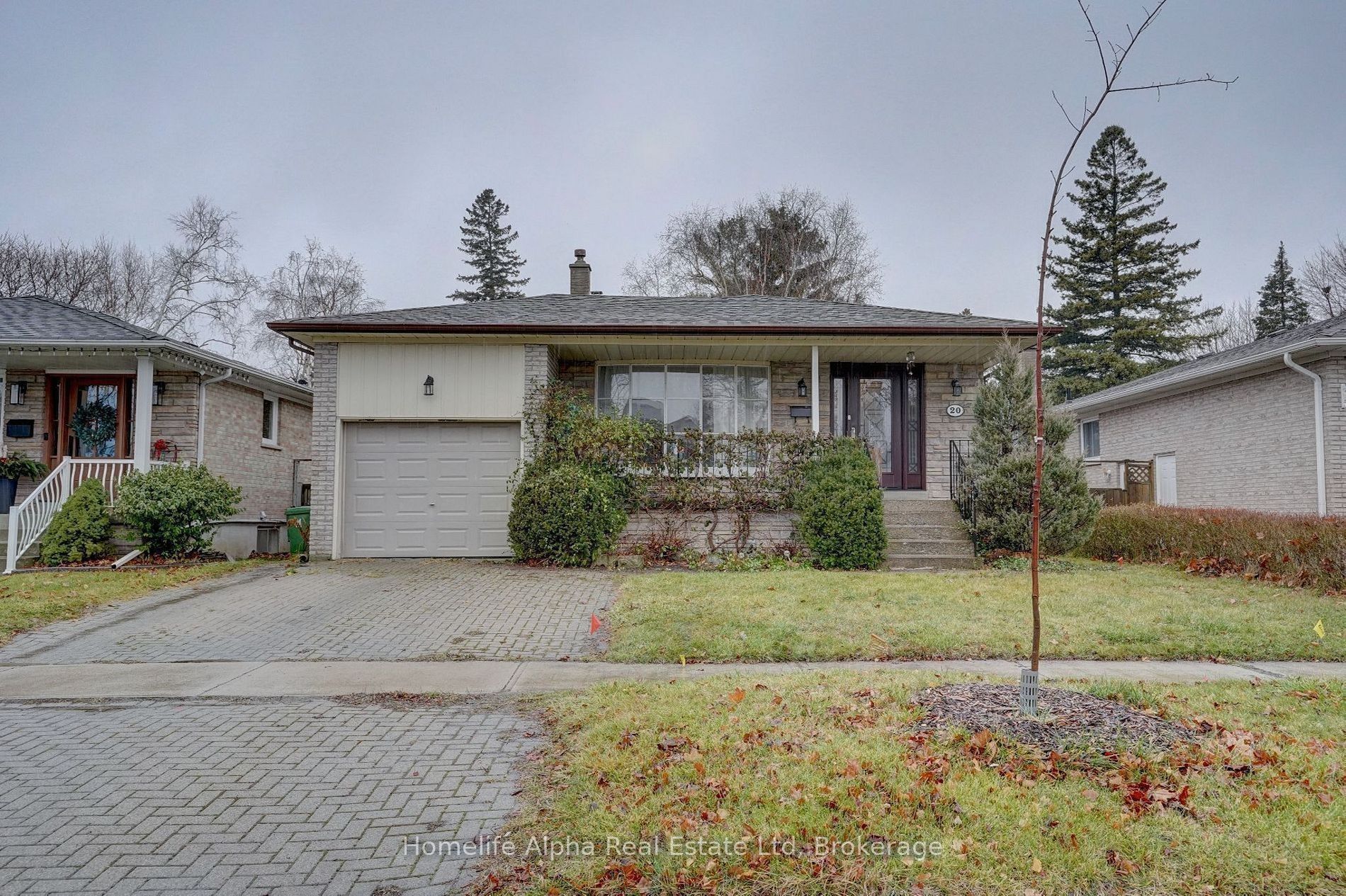20 Tivoli Court, Toronto, ON M1E 2A4