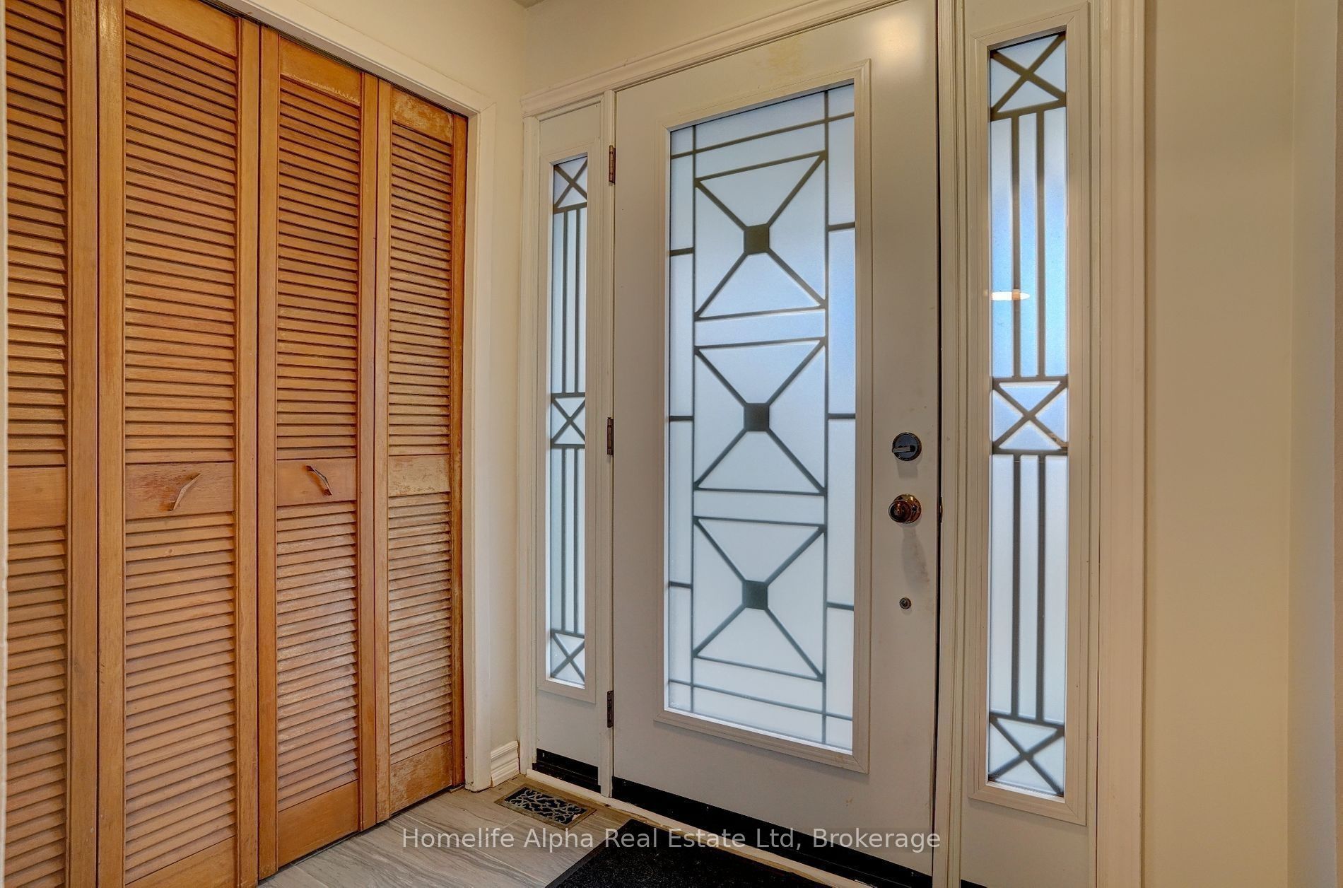 20 Tivoli Court, Toronto, ON M1E 2A4 photo 4