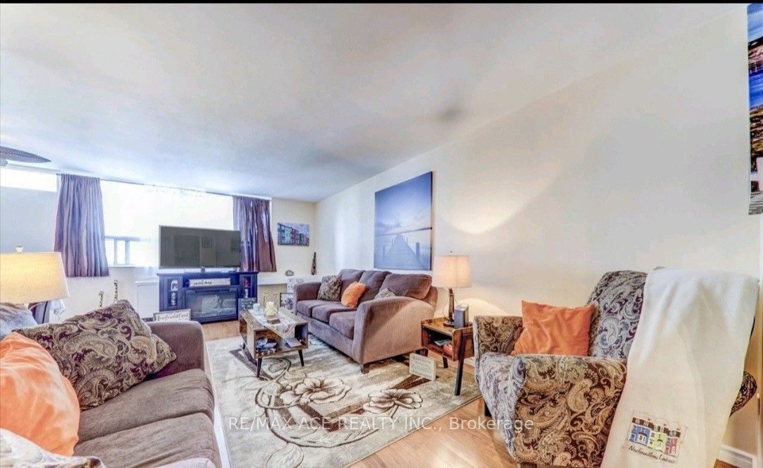 3420 Eglinton Avenue E 608, Toronto, ON M1J 2H9 photo 5
