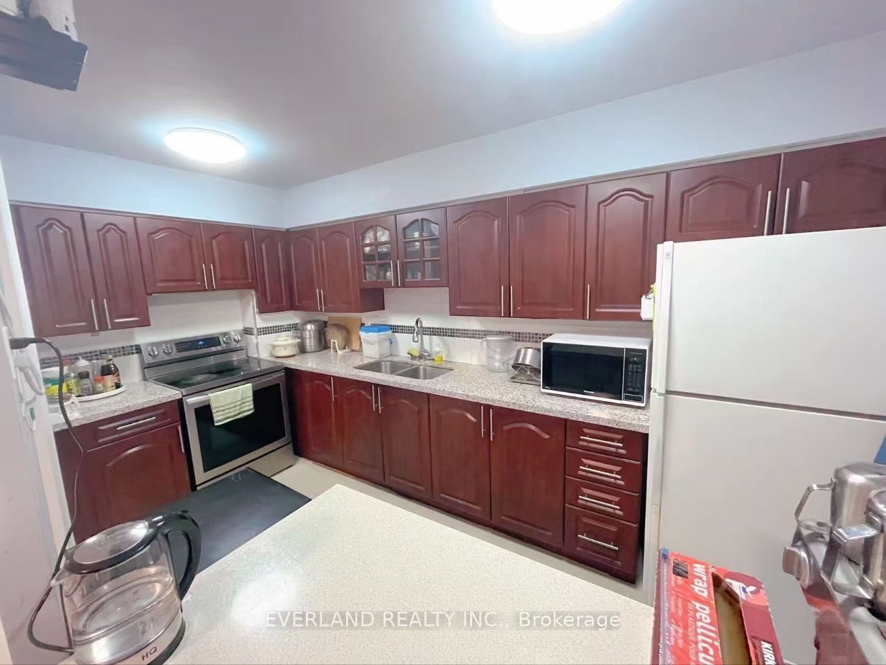 2050 Bridletowne Circle 303, Toronto, ON M1W 2V5 photo 4