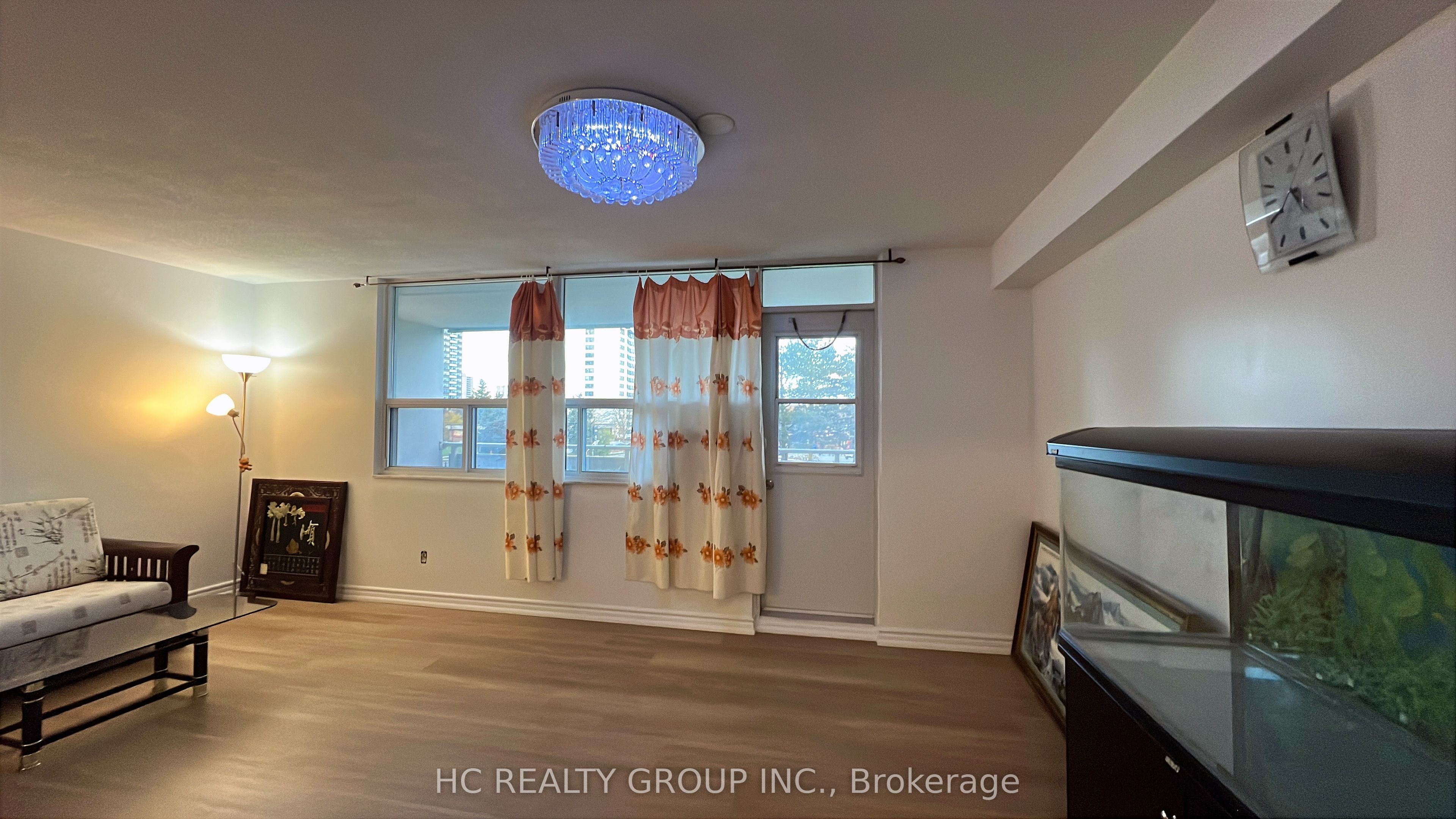 2550 Pharmacy Avenue 210, Toronto, ON M1W 1H9 photo 2