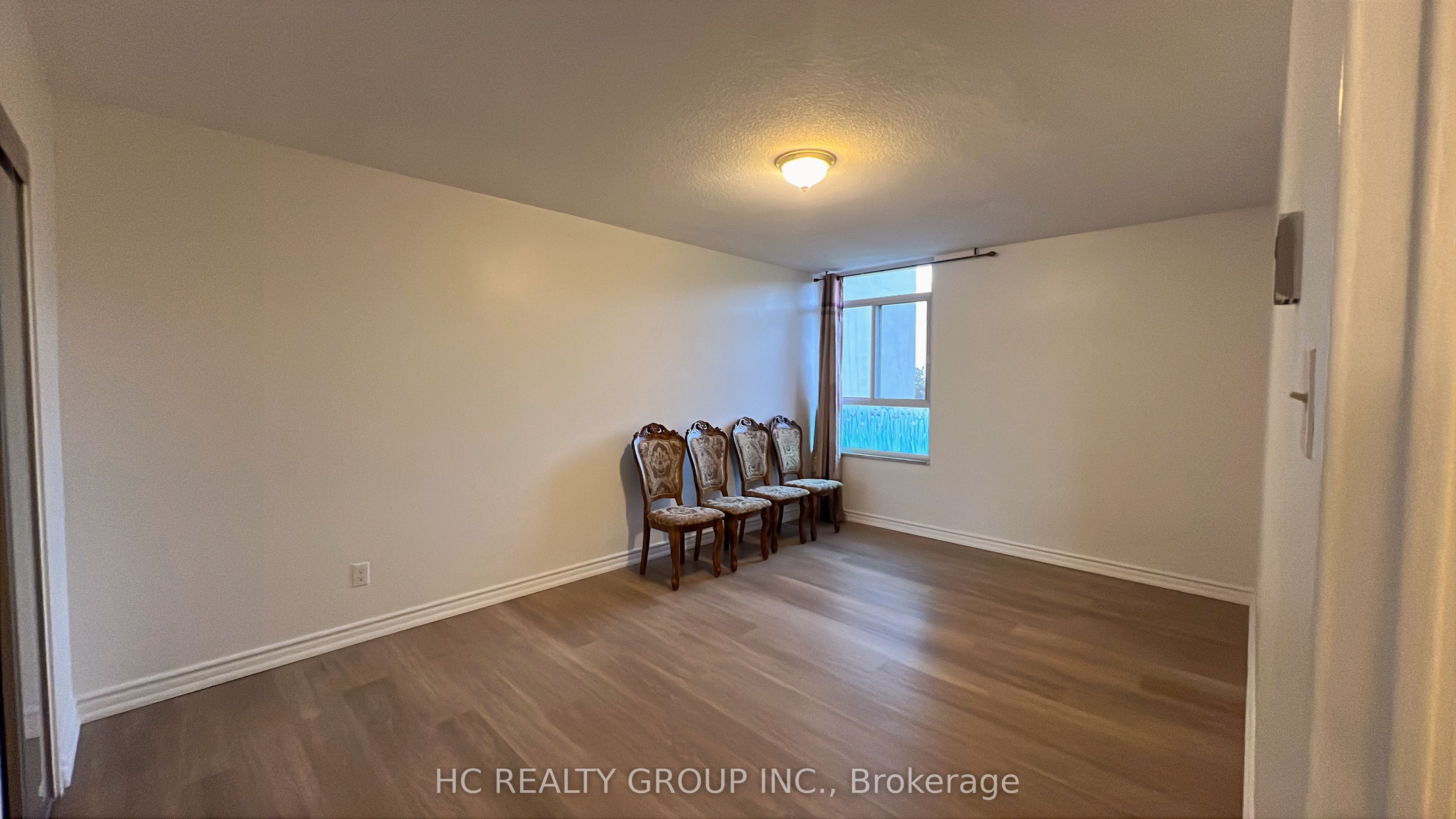 2550 Pharmacy Avenue 210, Toronto, ON M1W 1H9 photo 5