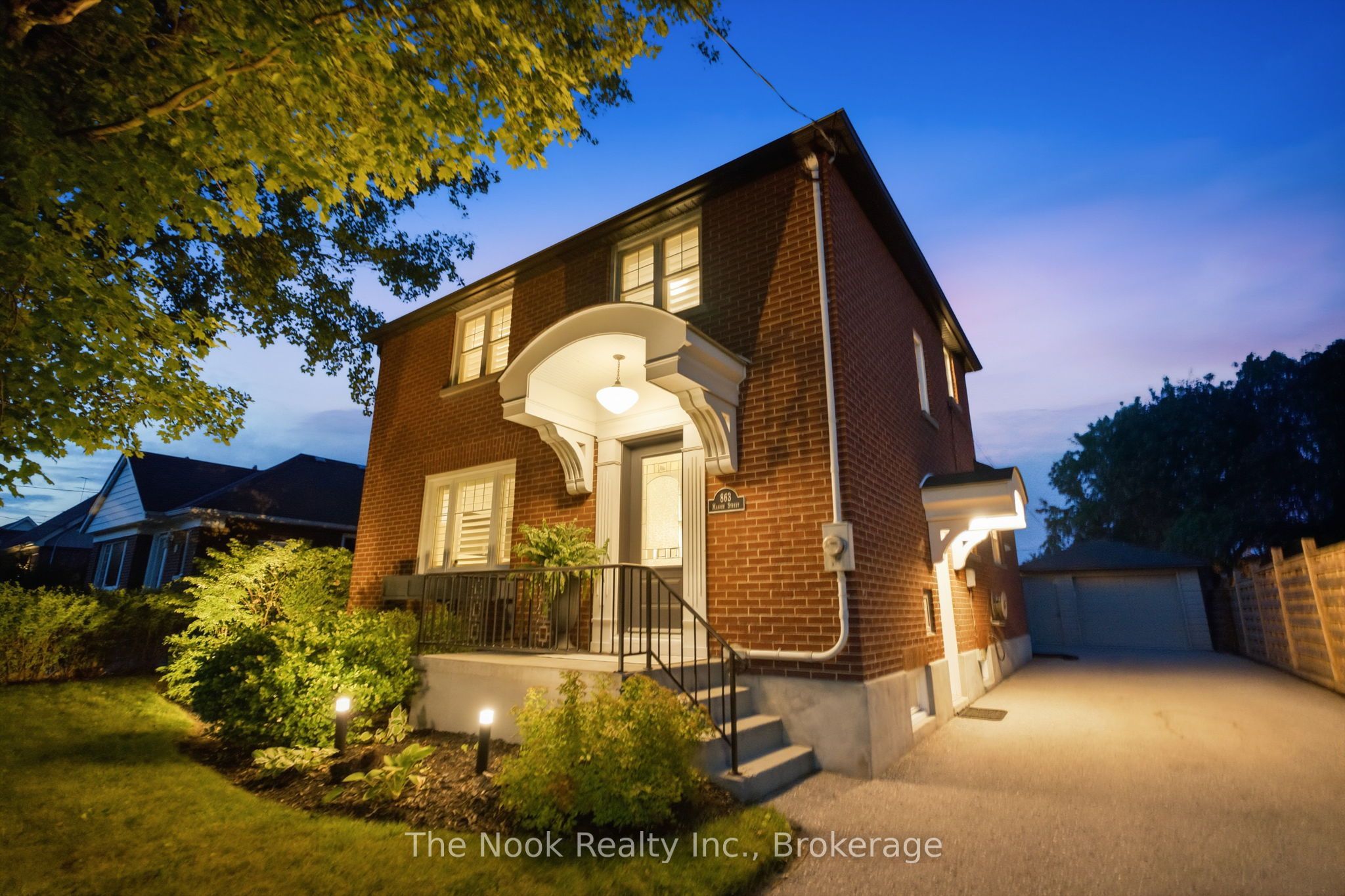 863 Masson Street, Oshawa, ON L1G 5B1