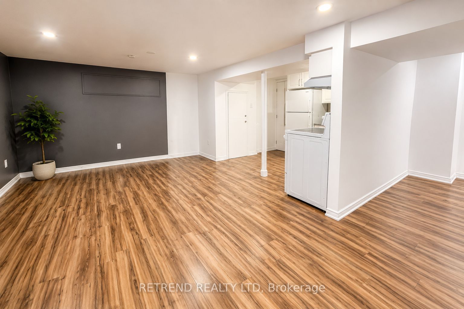 75 Aragon Avenue Bsmt, Toronto, ON M1T 1Y1 photo 5