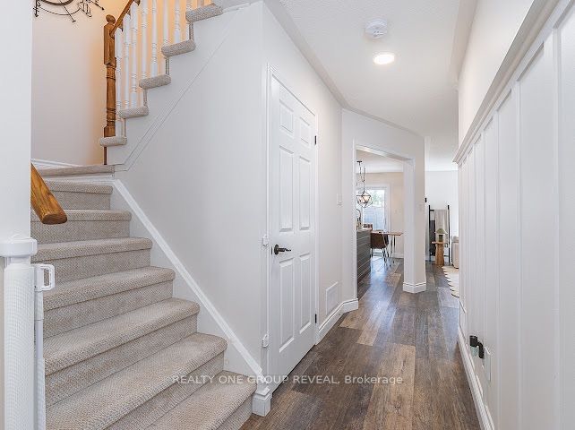 6 Steinway Drive, Scugog, ON L9L 1V3 photo 4
