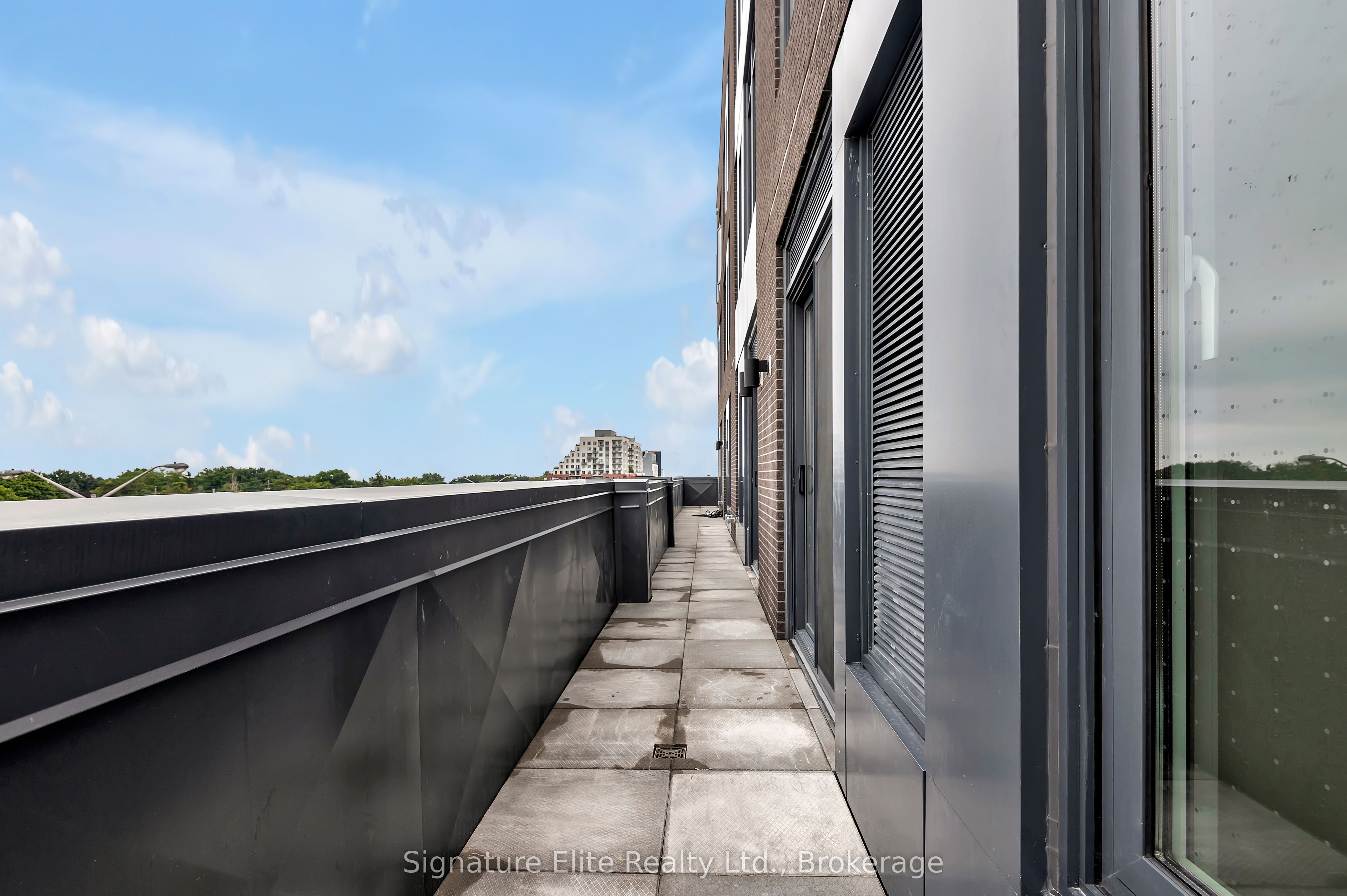 2382 Kingston Road 403, Toronto, ON M1N 0C5 photo 5