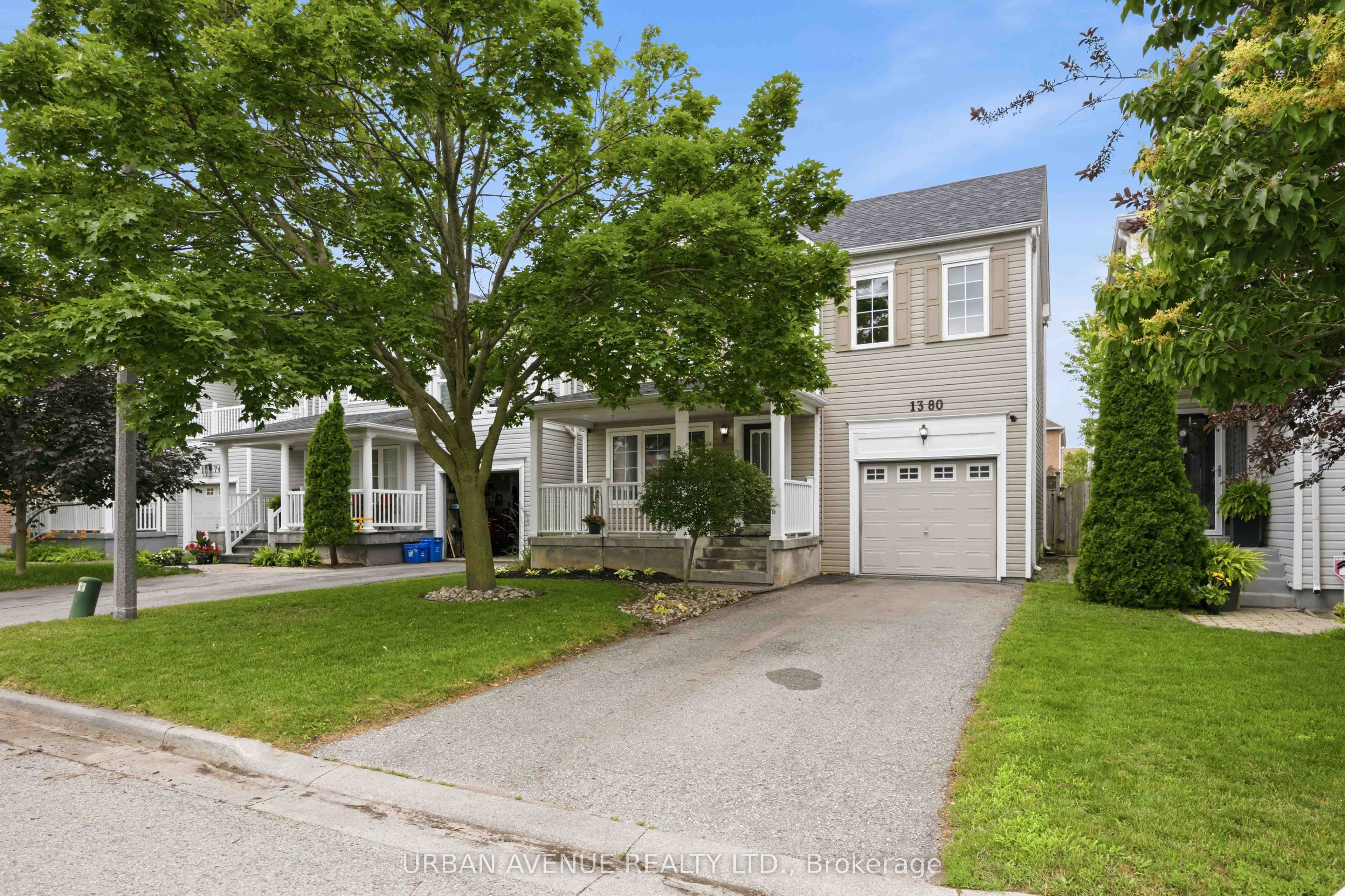 1380 Linstead Street, Oshawa, ON L1K 2V4 photo 2