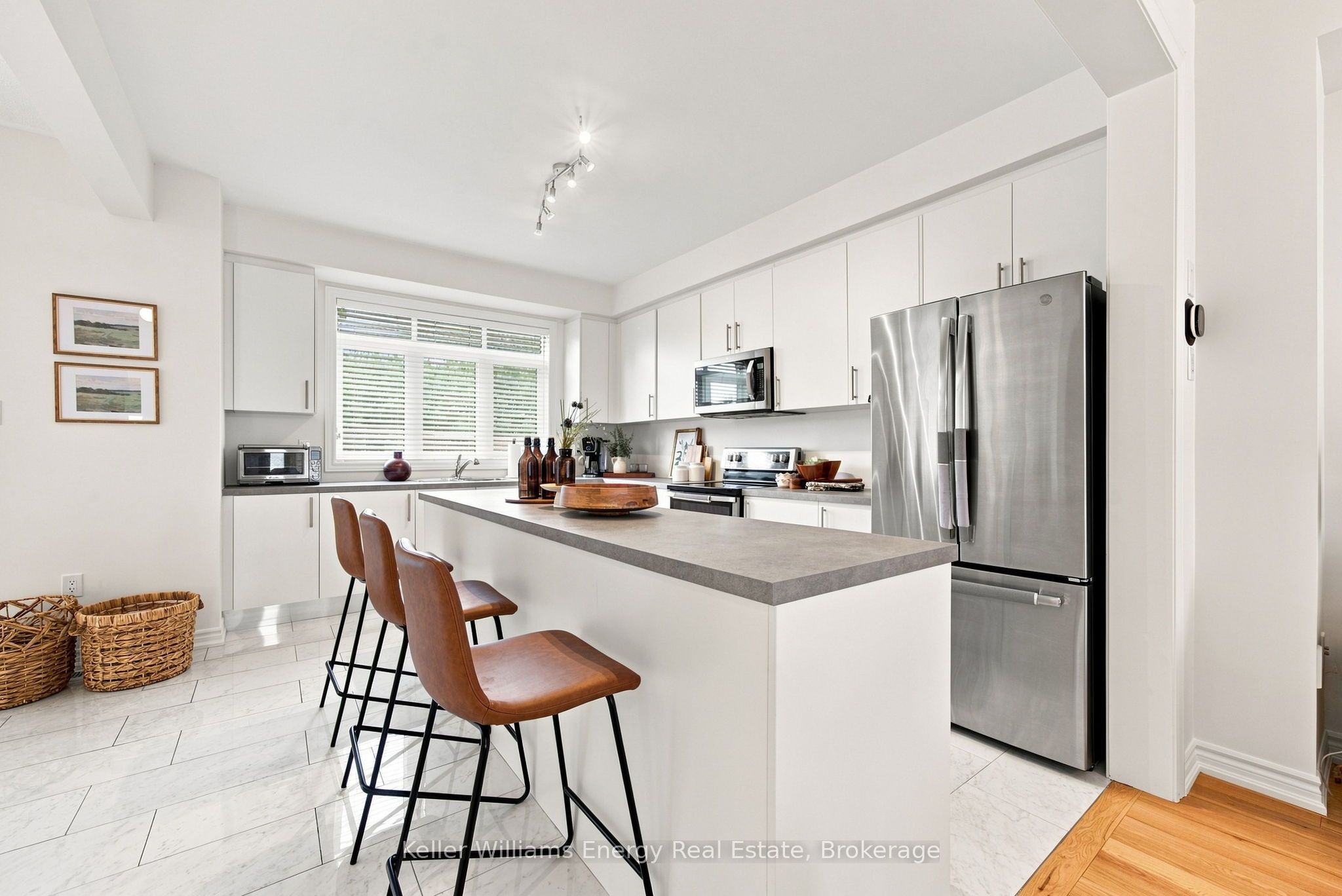 94 Elephant Hill Drive, Clarington, ON L1C 0V8 photo 4