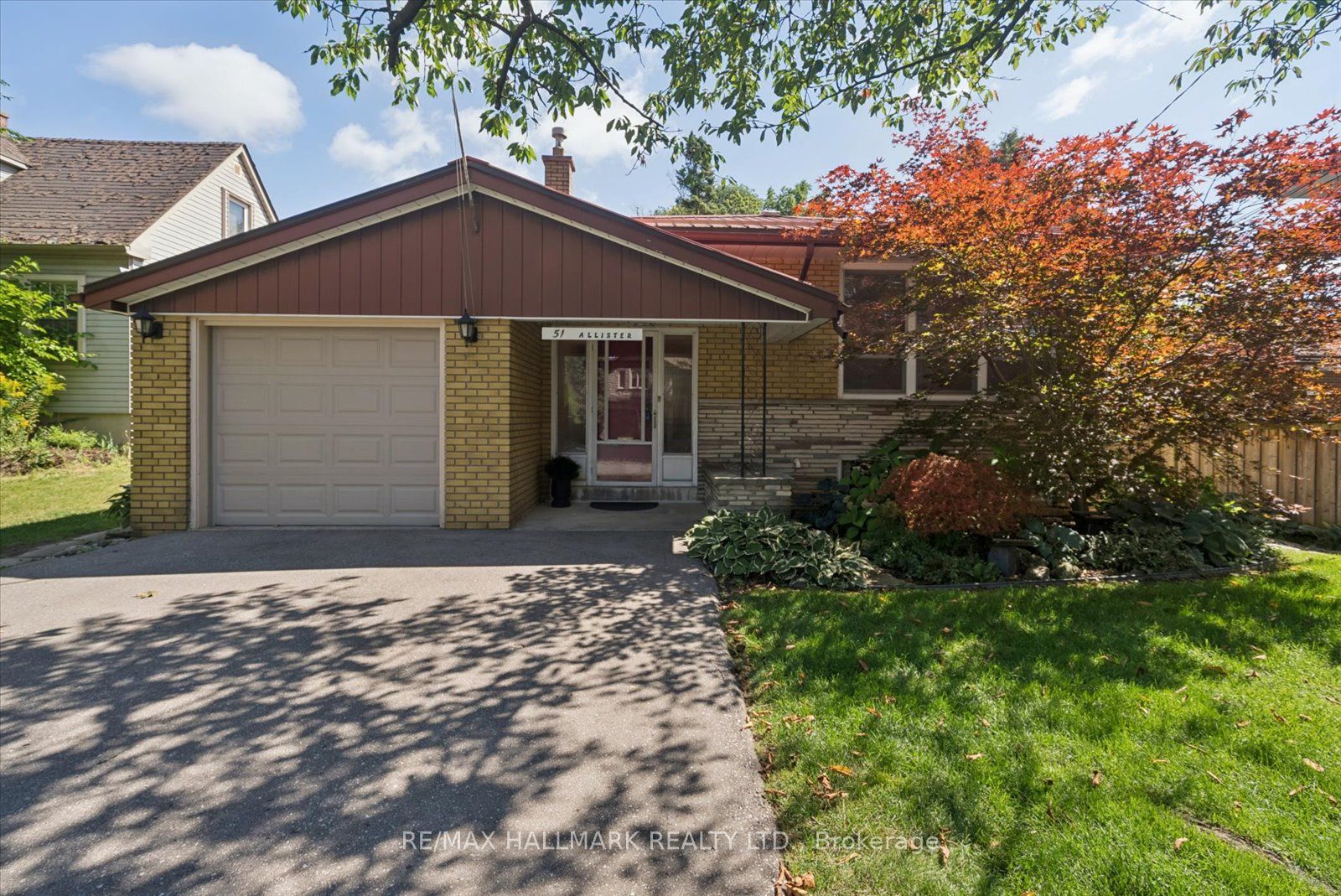 51 Allister Avenue, Toronto, ON M1M 3L2 photo 3