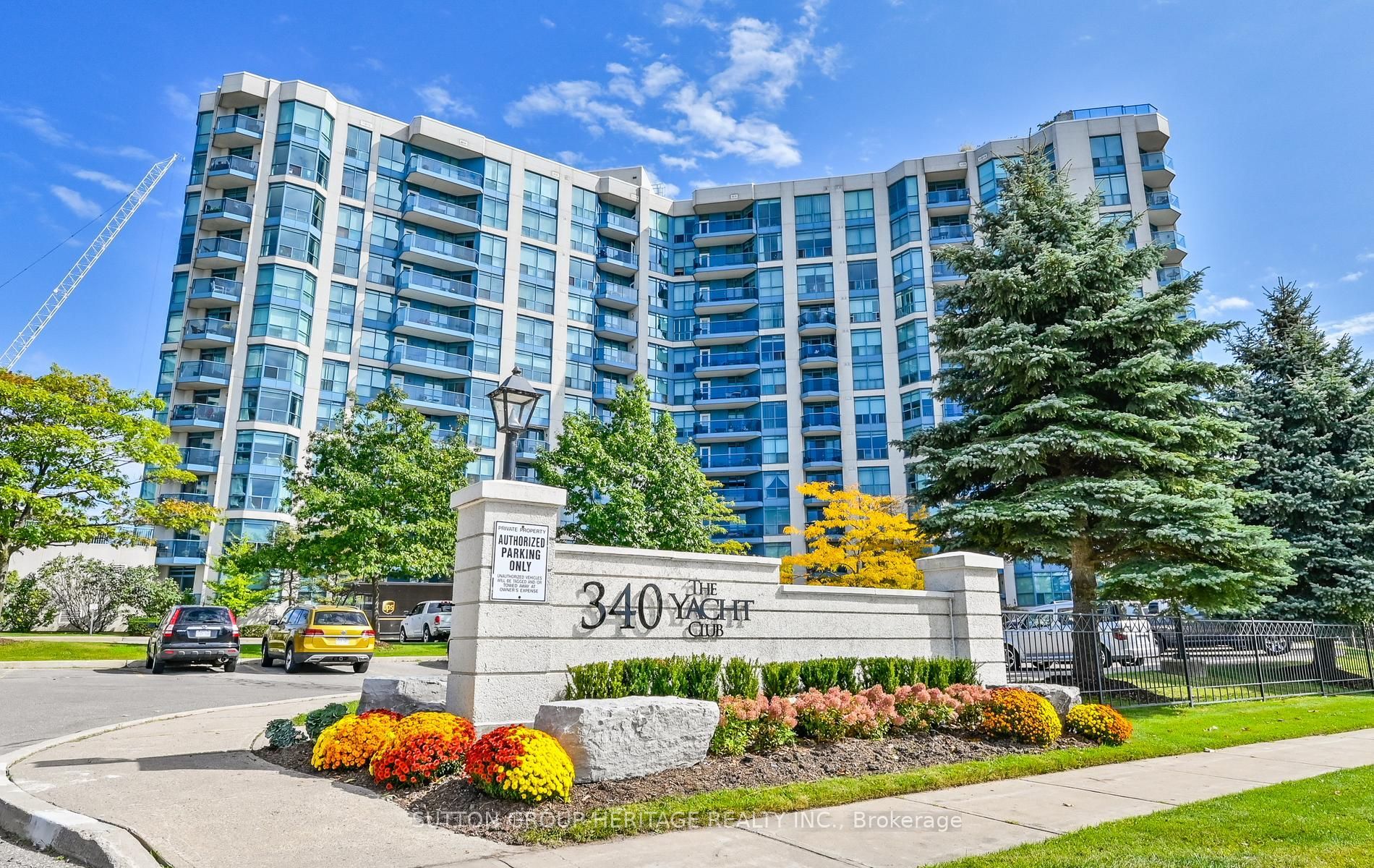 340 Watson Street W 902, Whitby, ON L1N 9G1