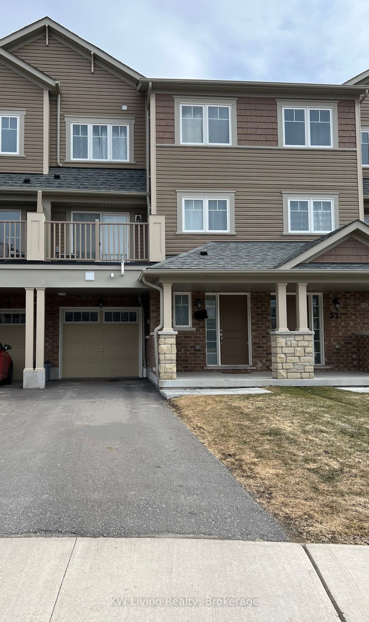 59 Tabaret Crescent, Oshawa, ON L1L 0G5