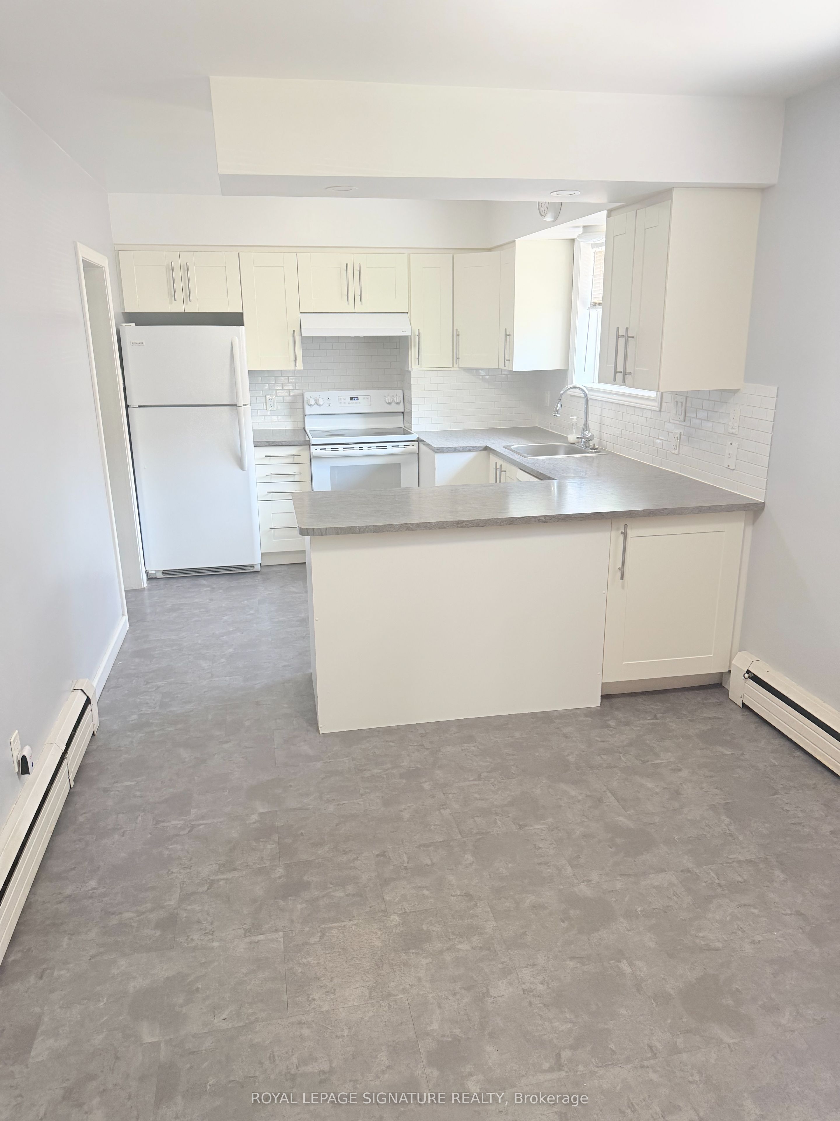 1467A Birchmount Road, Toronto, ON M1P 2G4 photo 2