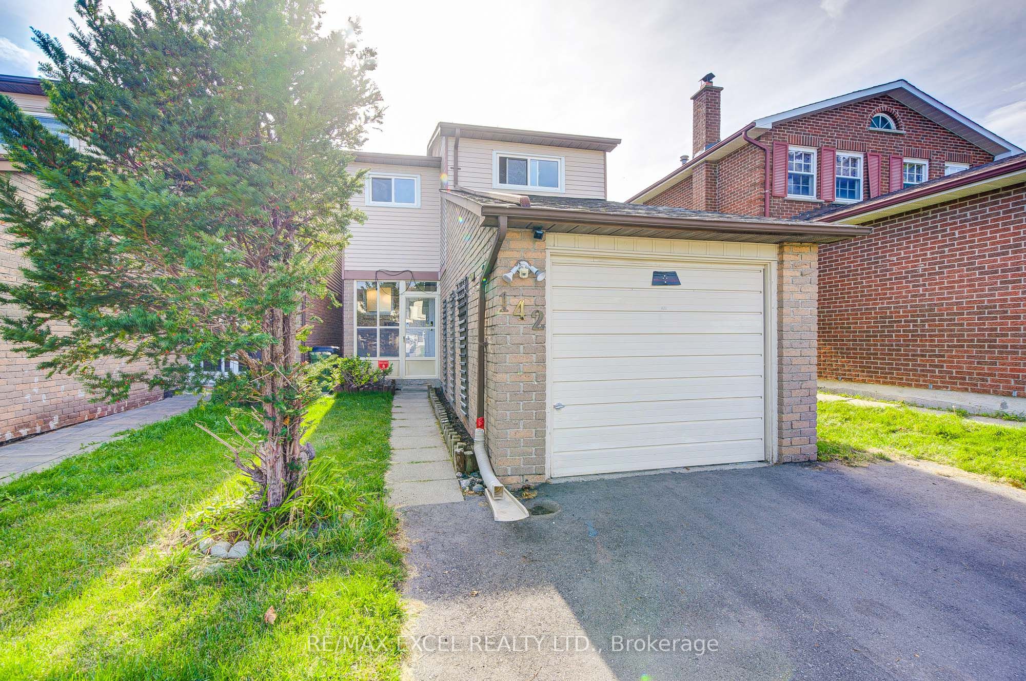 142 Shady Hollow Drive, Toronto, ON M1V 2L8 photo 2