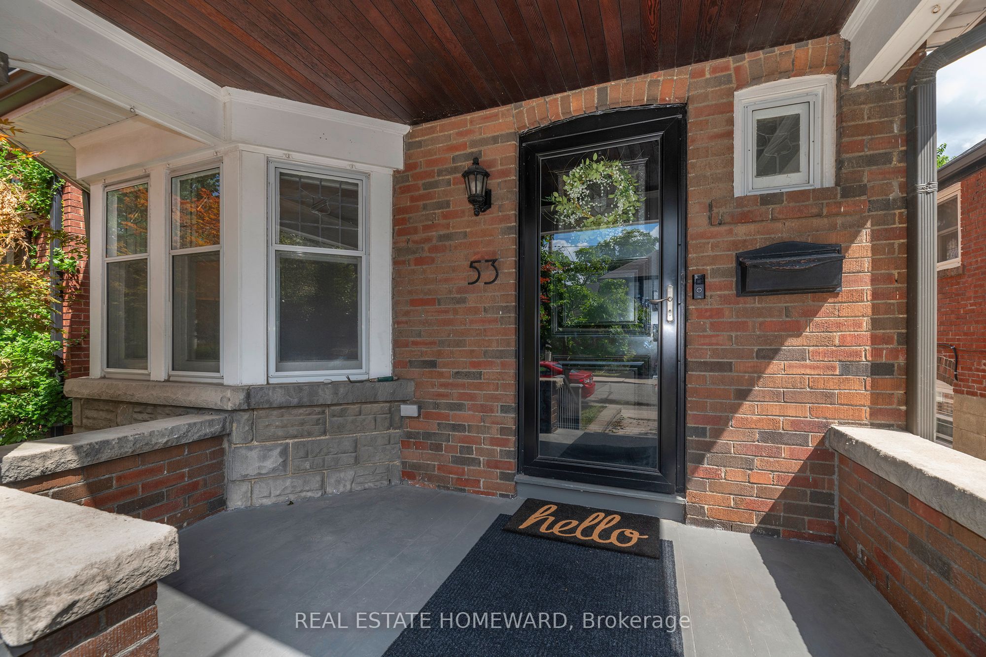 53 Pepler Avenue, Toronto, ON M4J 2Y7 photo 2