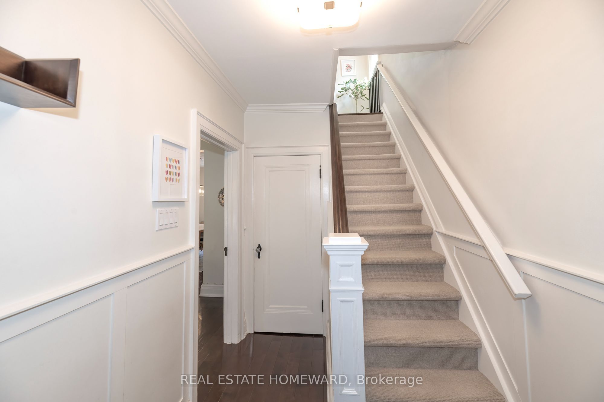 53 Pepler Avenue, Toronto, ON M4J 2Y7 photo 4