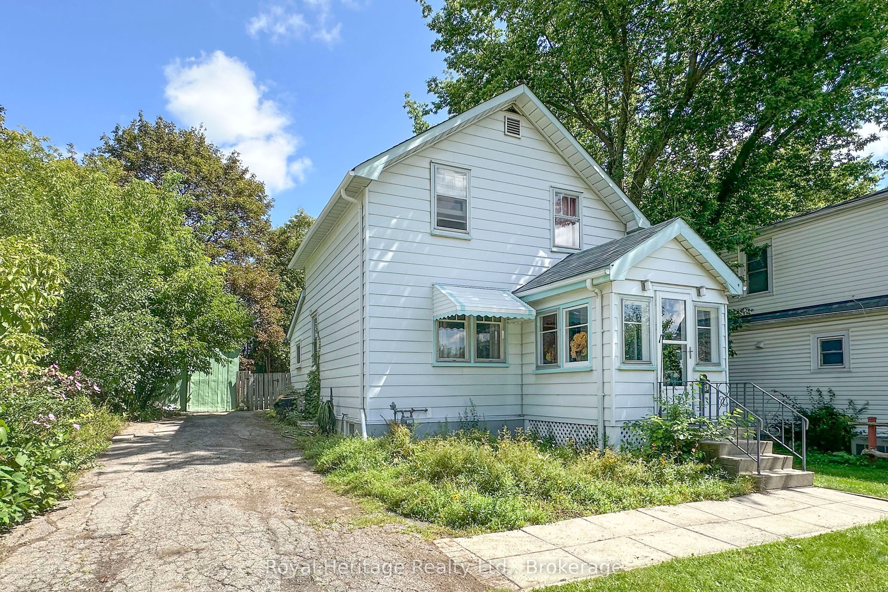 97 Westmount Street, Oshawa, ON L1J 4X2 photo 3
