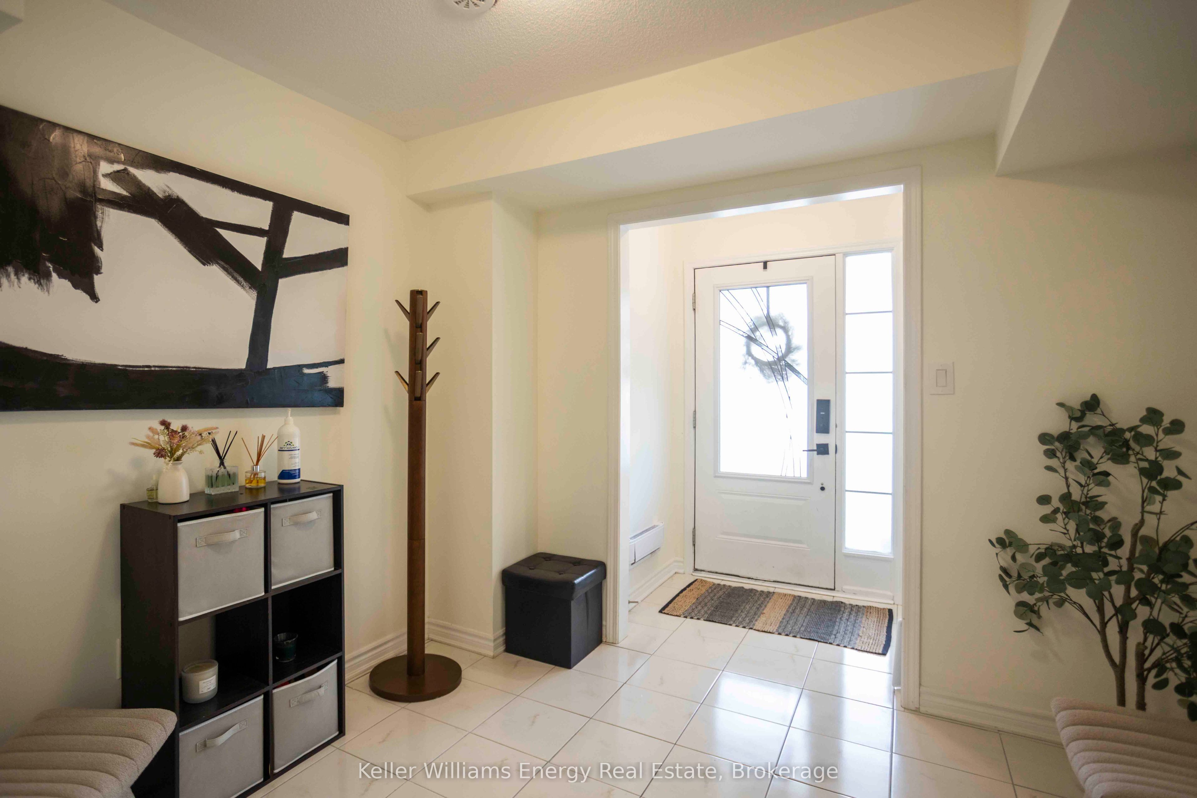 104 Howe Avenue, Toronto, ON M1C 0J4 photo 3