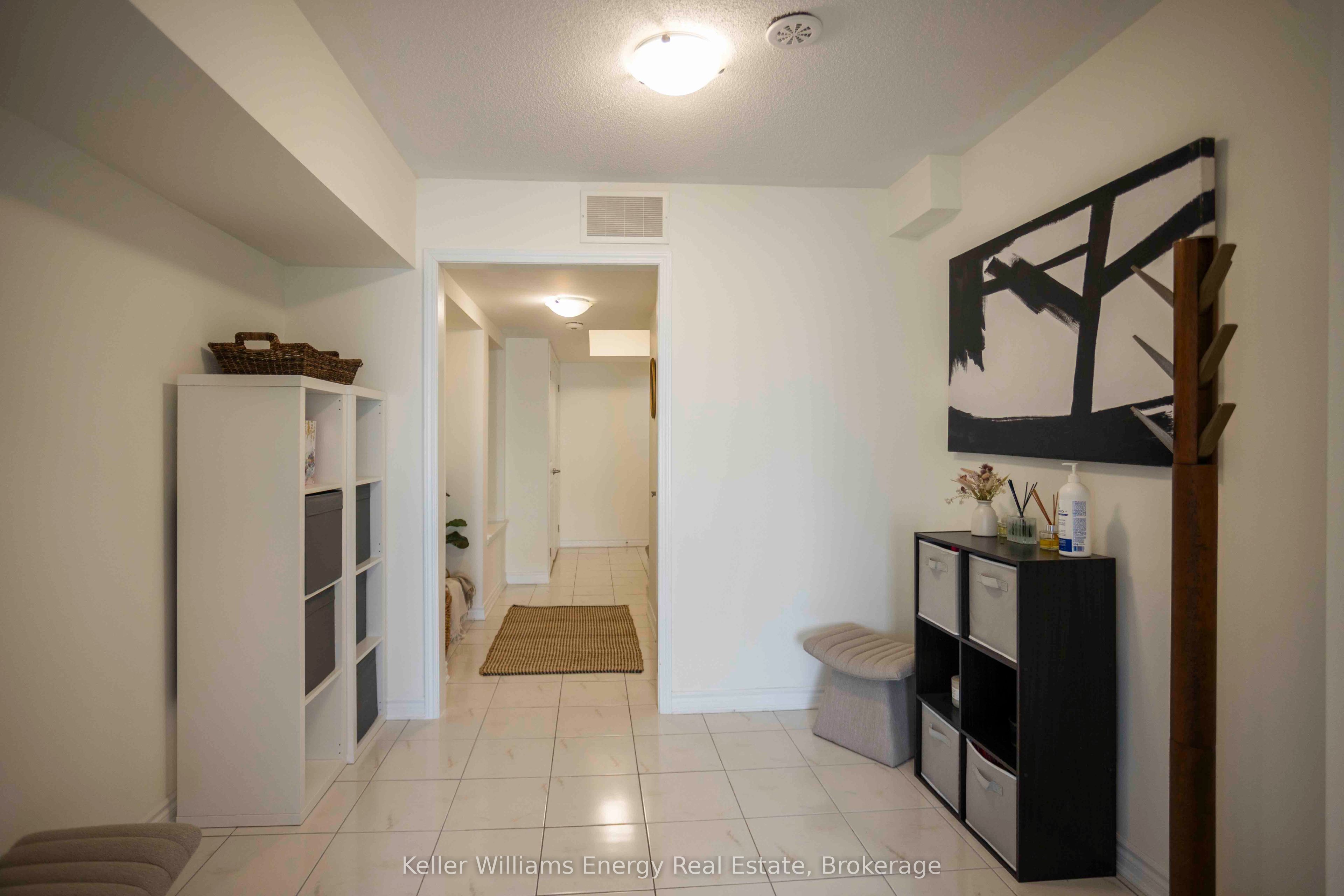 104 Howe Avenue, Toronto, ON M1C 0J4 photo 4