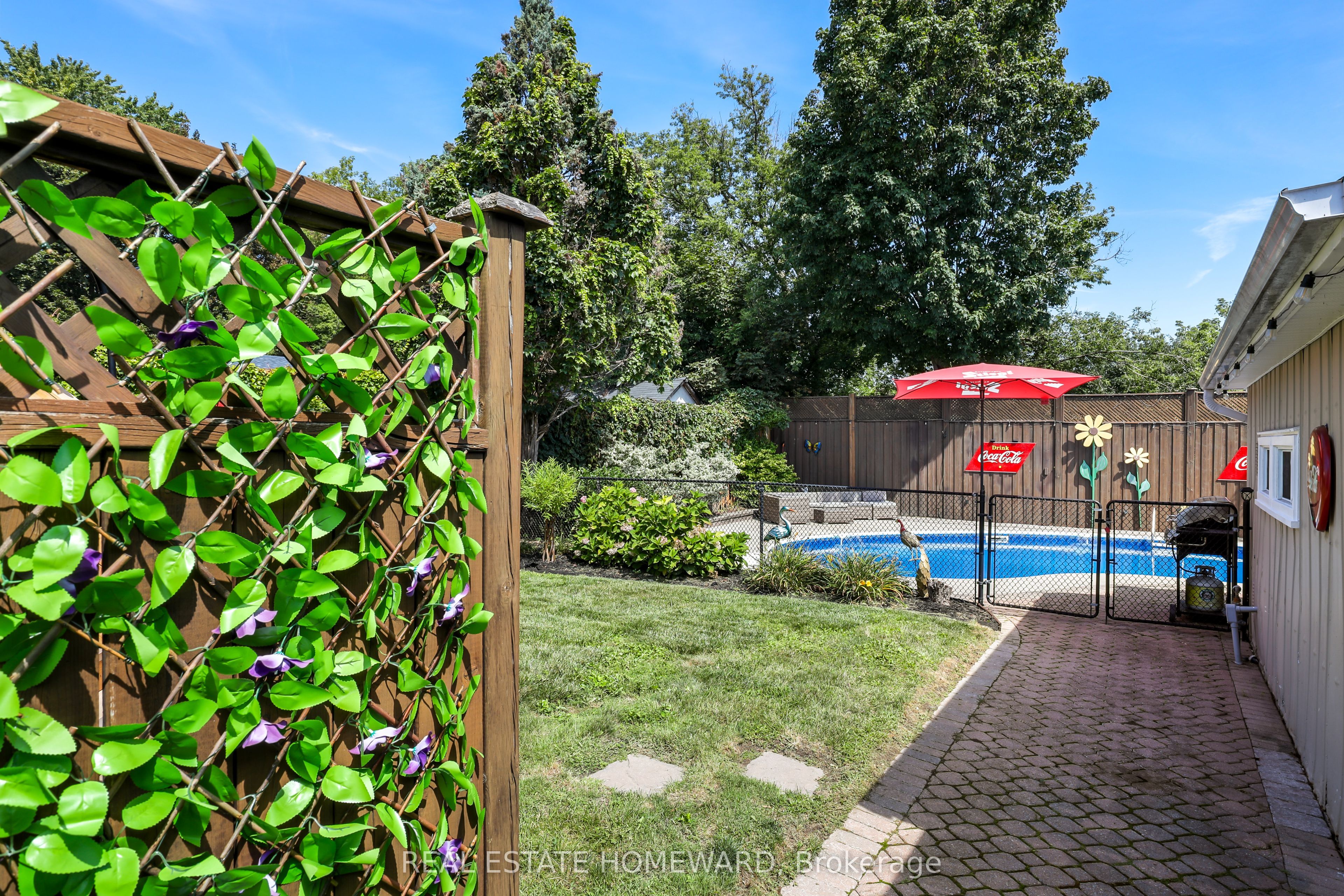 113 Gibbons Street, Oshawa, ON L1J 4Y1 photo 5