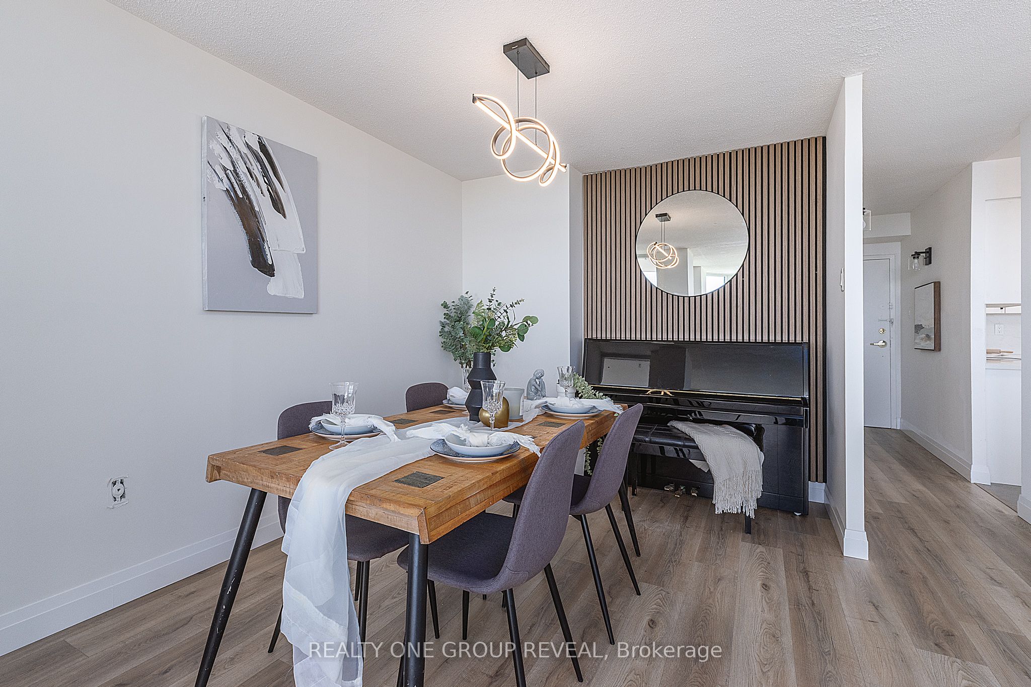 121 Ling Road 1509, Toronto, ON M1E 4Y2 photo 2