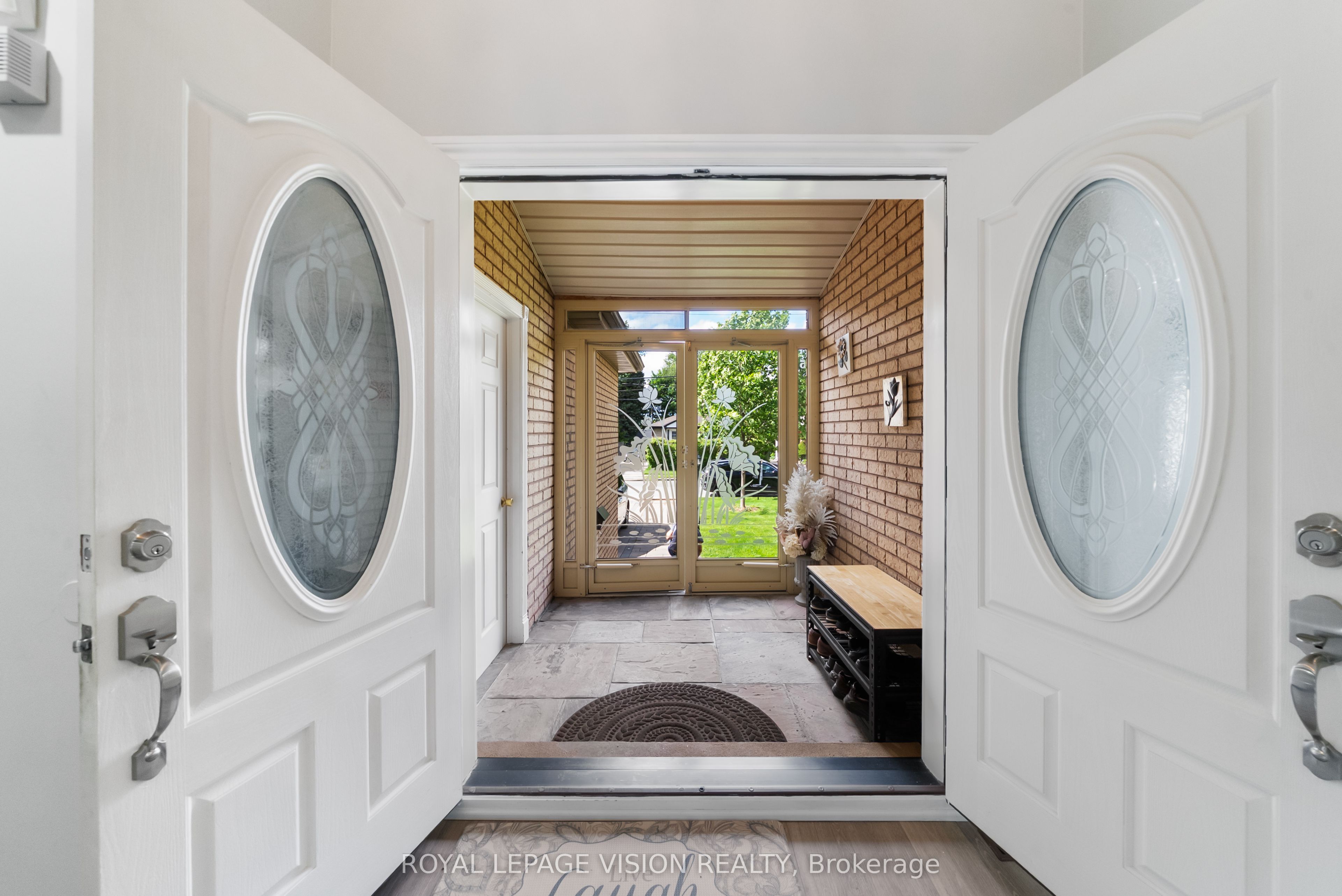 5 Anson Avenue, Toronto, ON M1M 1X2 photo 4