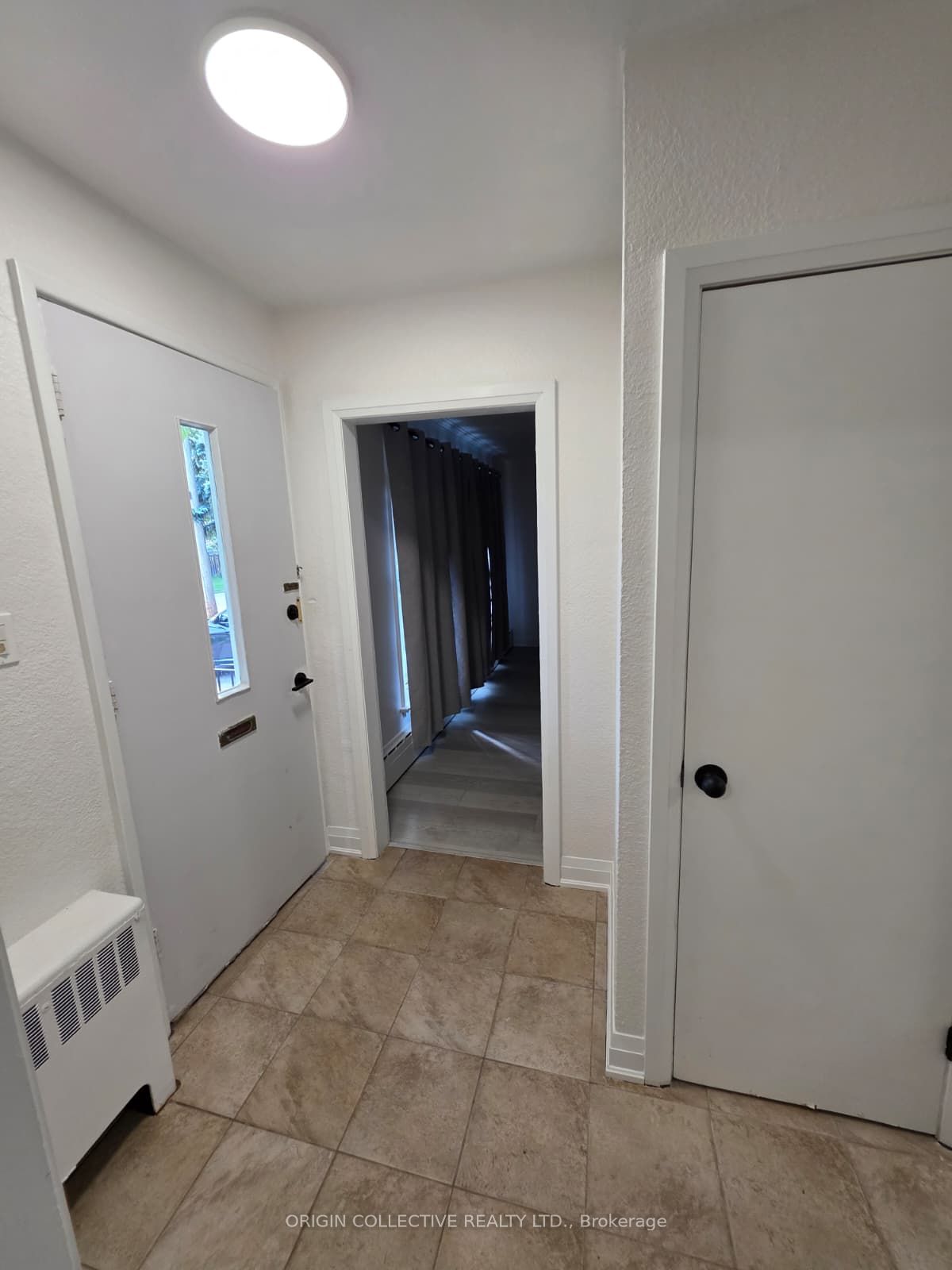 32 Marchington Circle S Upper, Toronto, ON M1R 3M4 photo 2