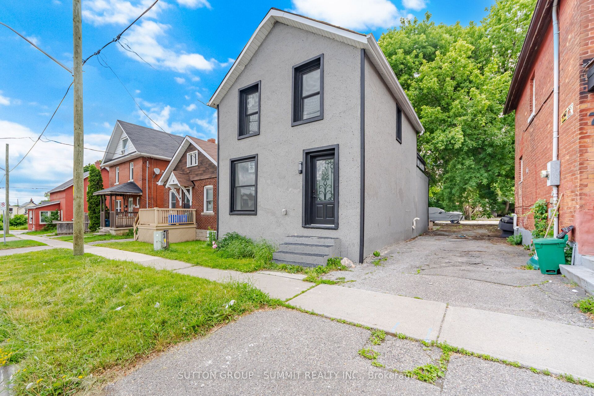 11 MAPLE Street, Oshawa, ON L1H 2L6 photo 4